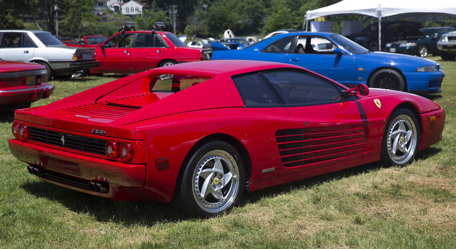 Red Ferrari F512 M, rear right view