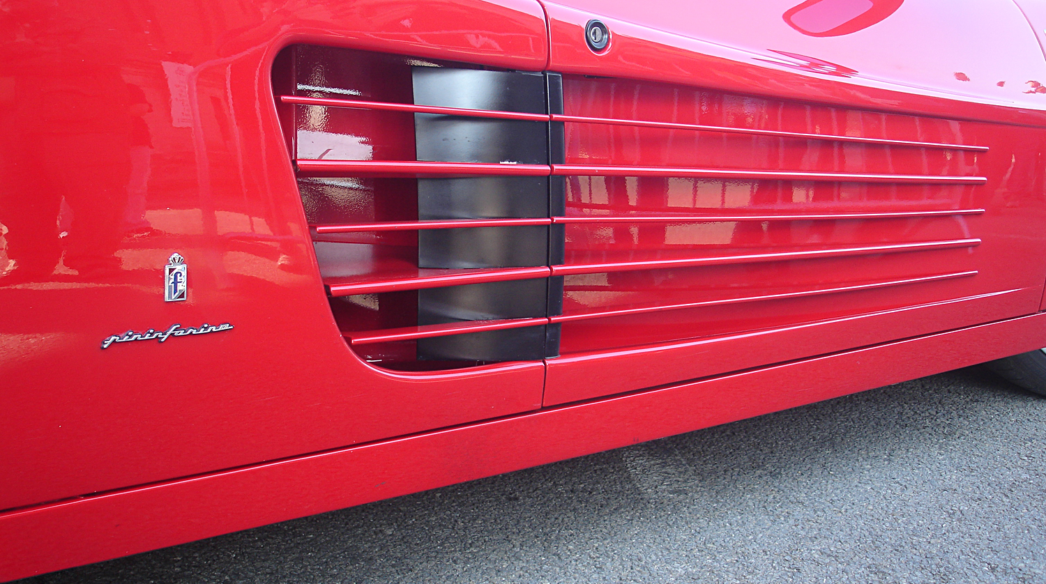 Ferrari 512 TR, front three-quarter view