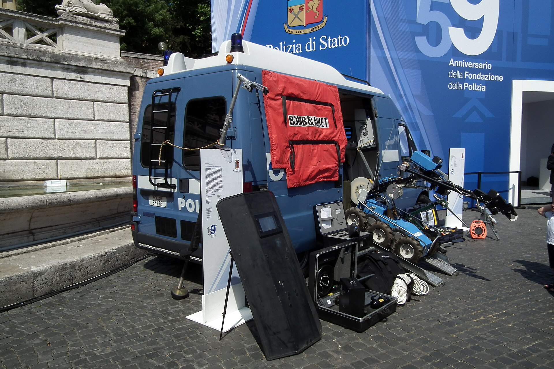 Fiat Ducato van in Italian police livery