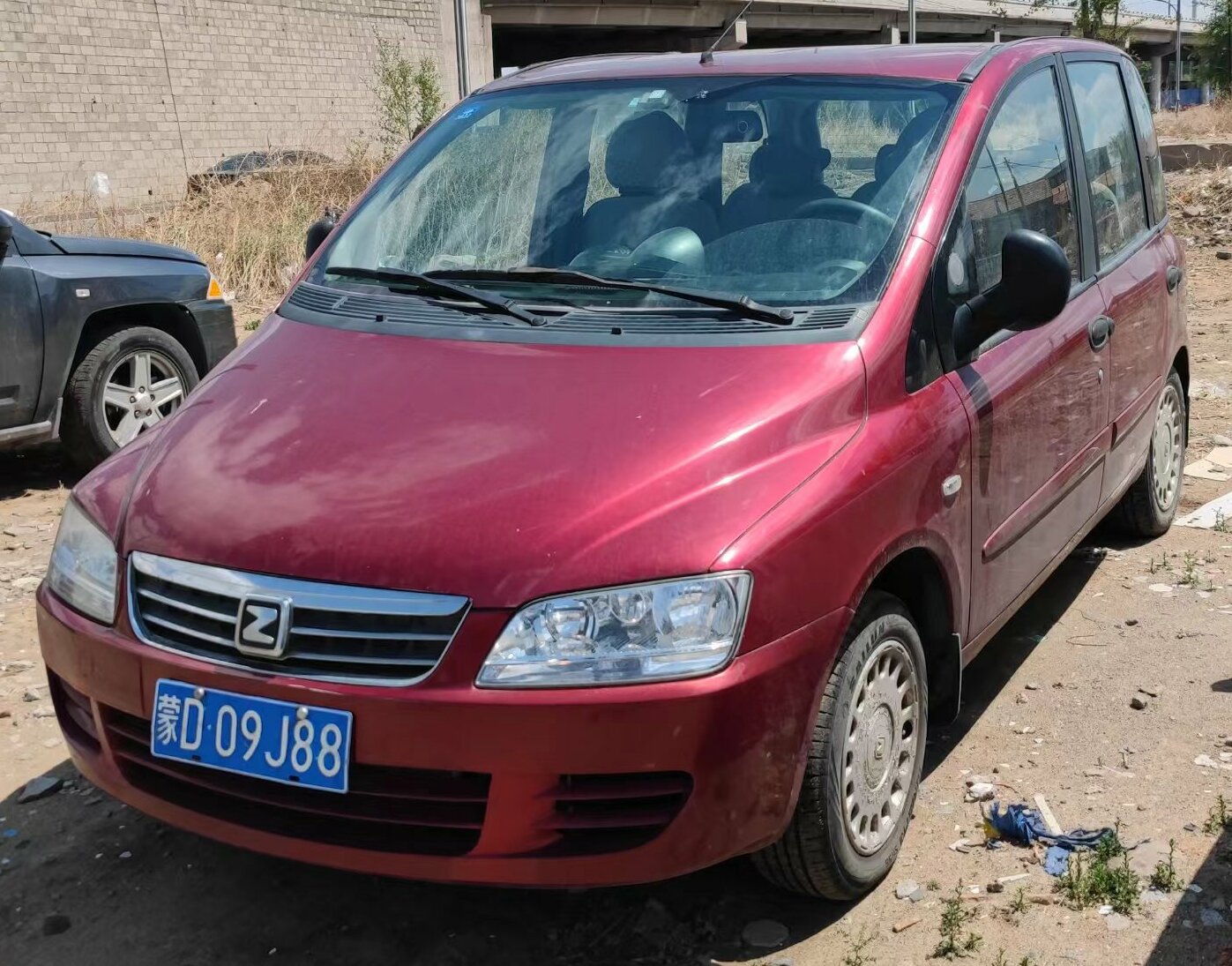 Zotye M300 Langyue, Chinese derivative of the Fiat Multipla