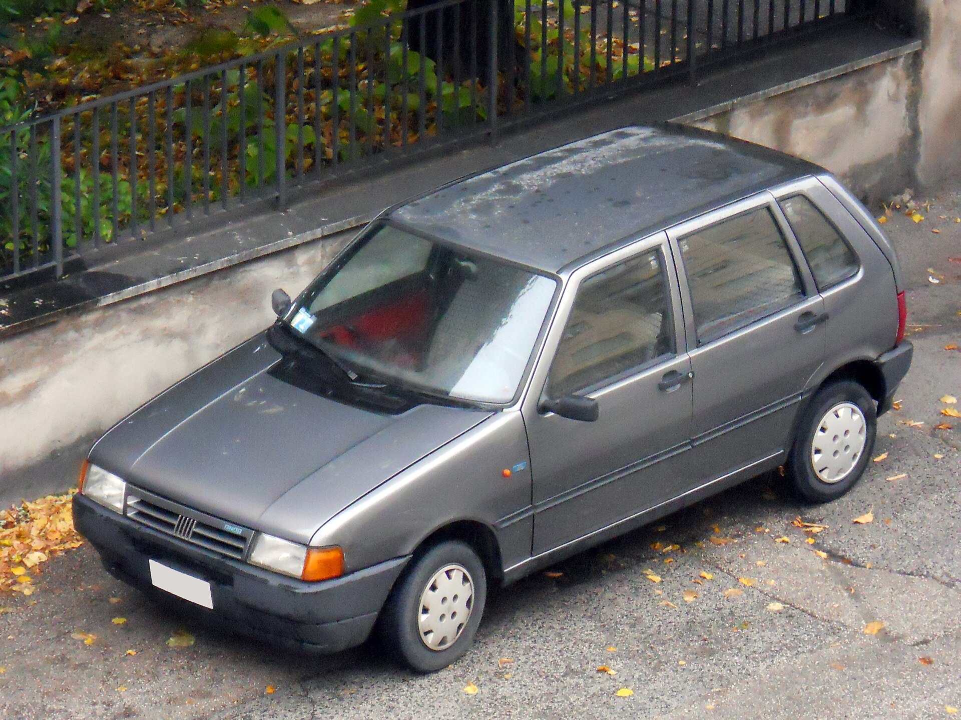 Fiat Uno hatchback of the early 1990s