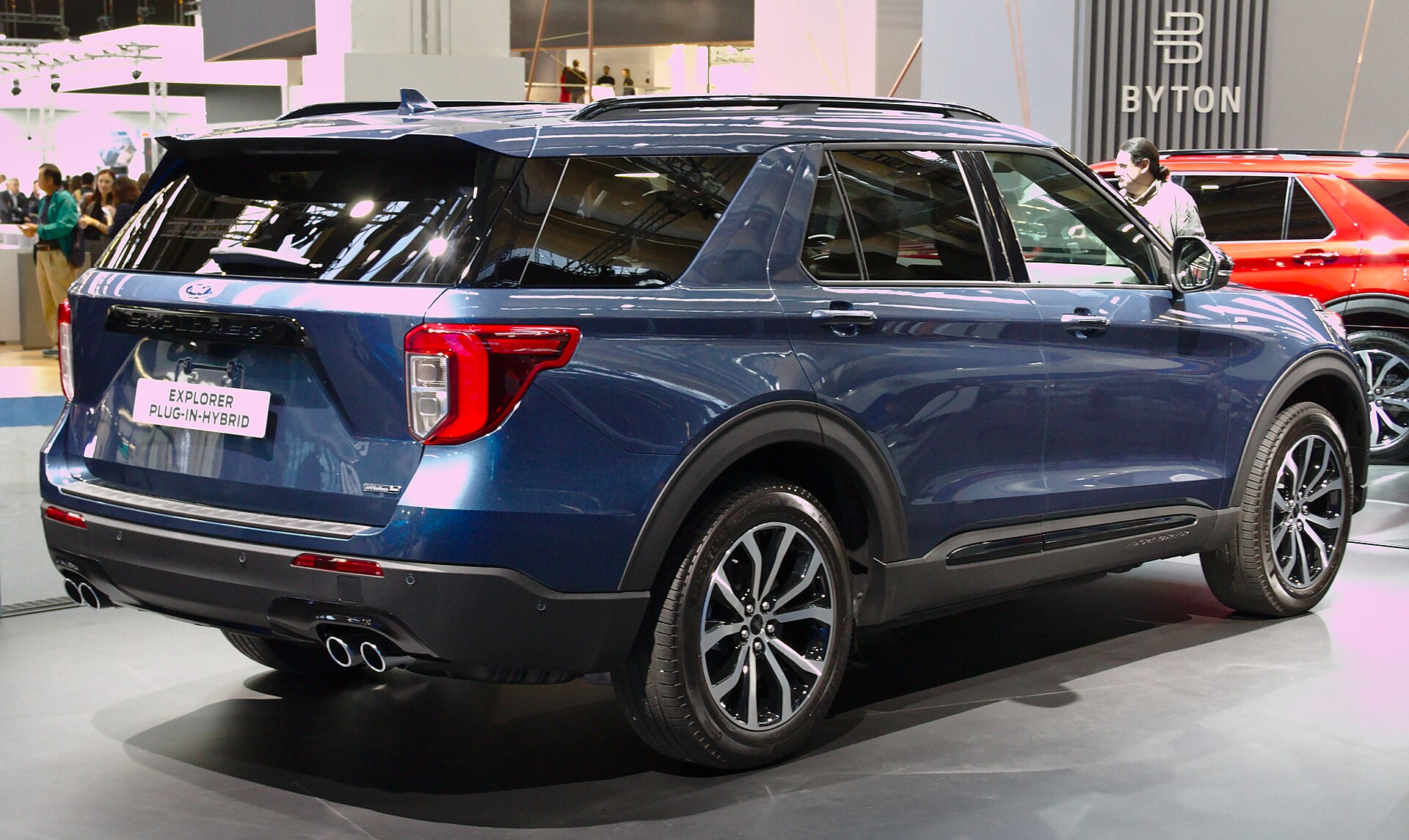 Sixth-generation Ford Explorer on display at the IAA 2019