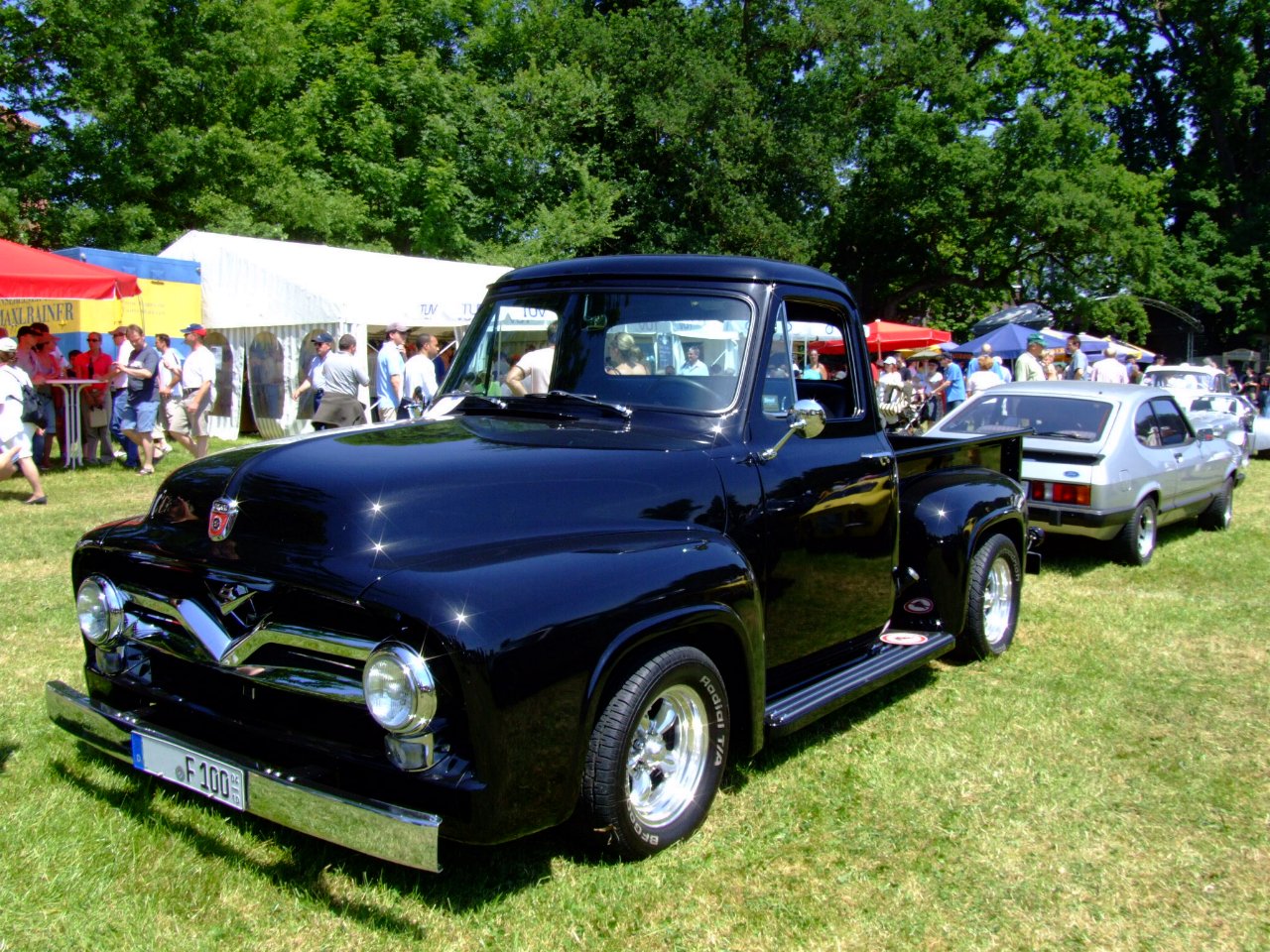 Ford F-100