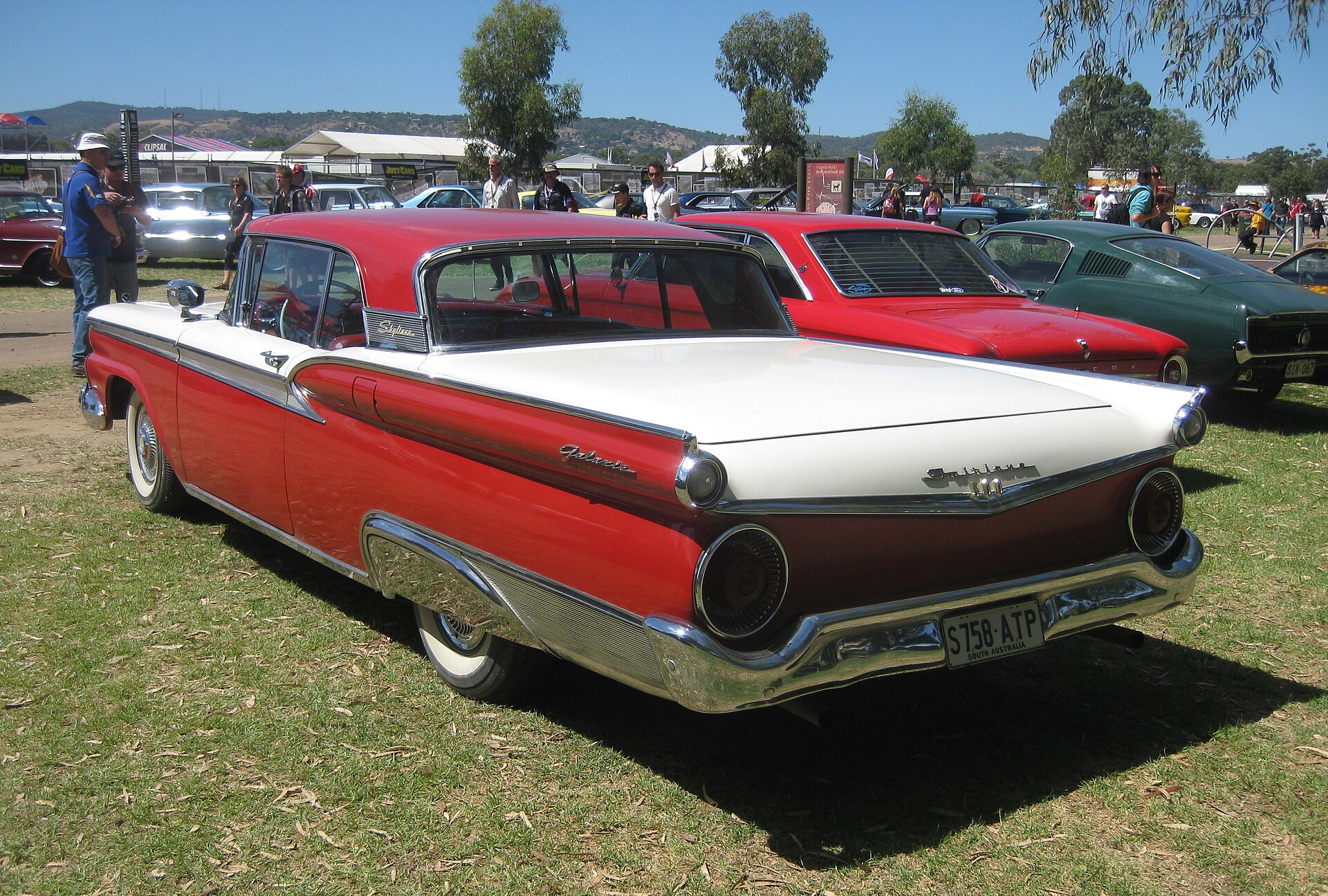 Ford Galaxie Skyliner retractable hardtop of 1959