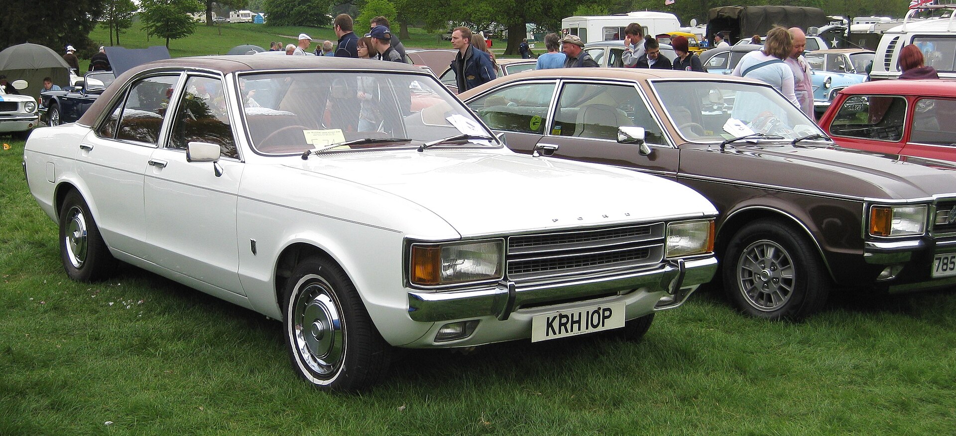 Ford Consul 2000 saloon