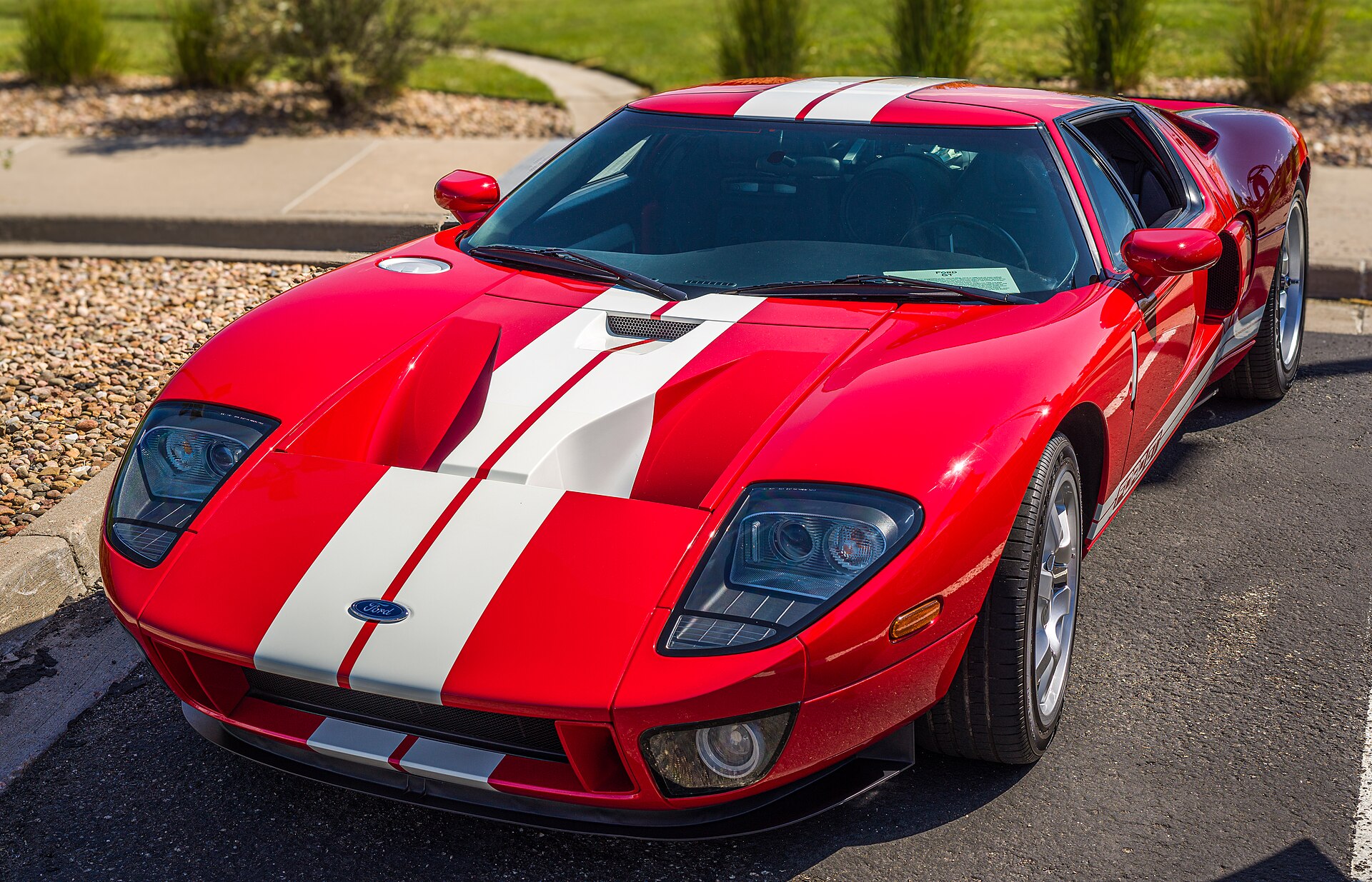 Ford GT