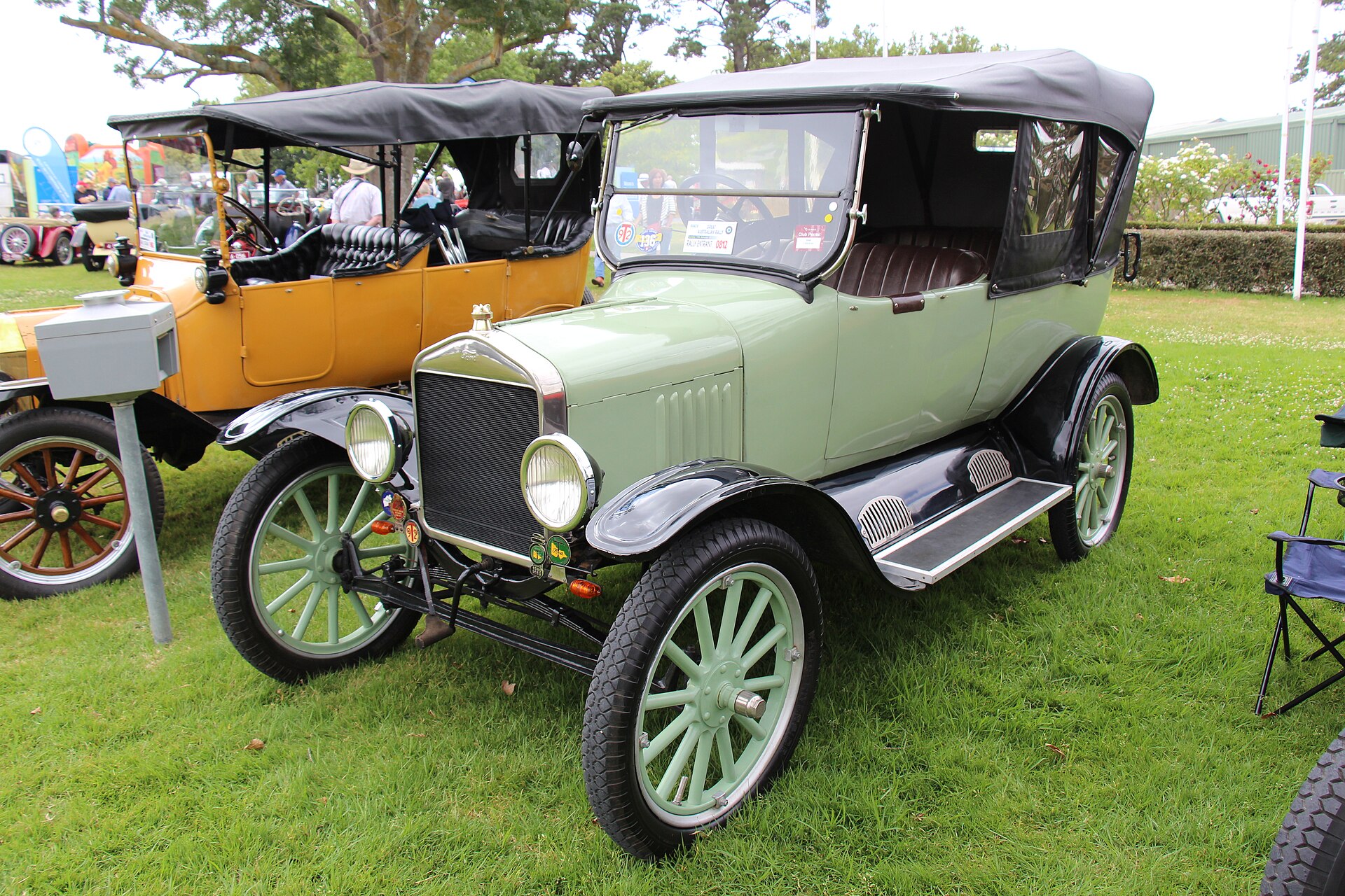 Ford Model T tourer from 1924 or 1925, front three-quarter view