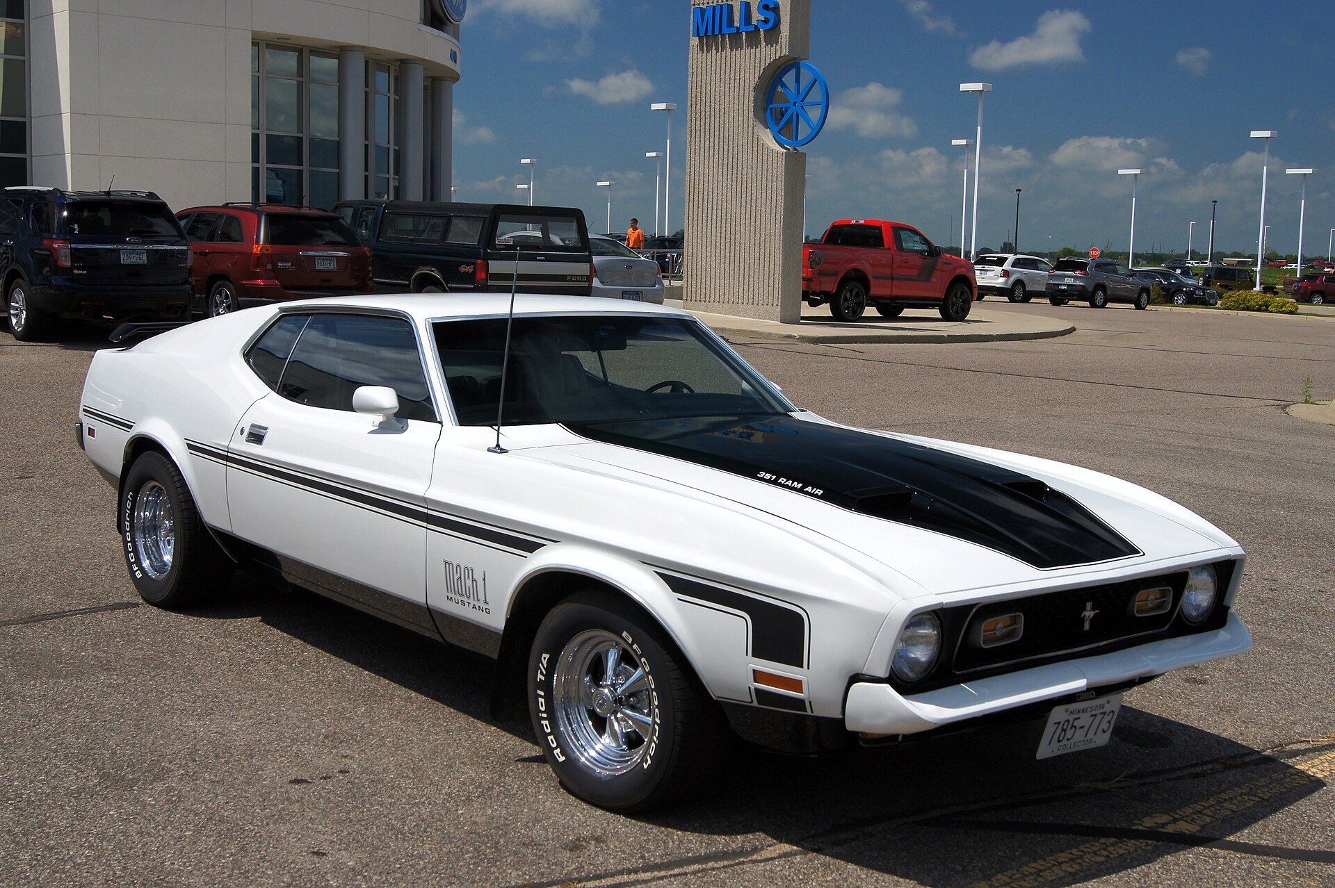 1971 Ford Mustang Mach 1 SportsRoof