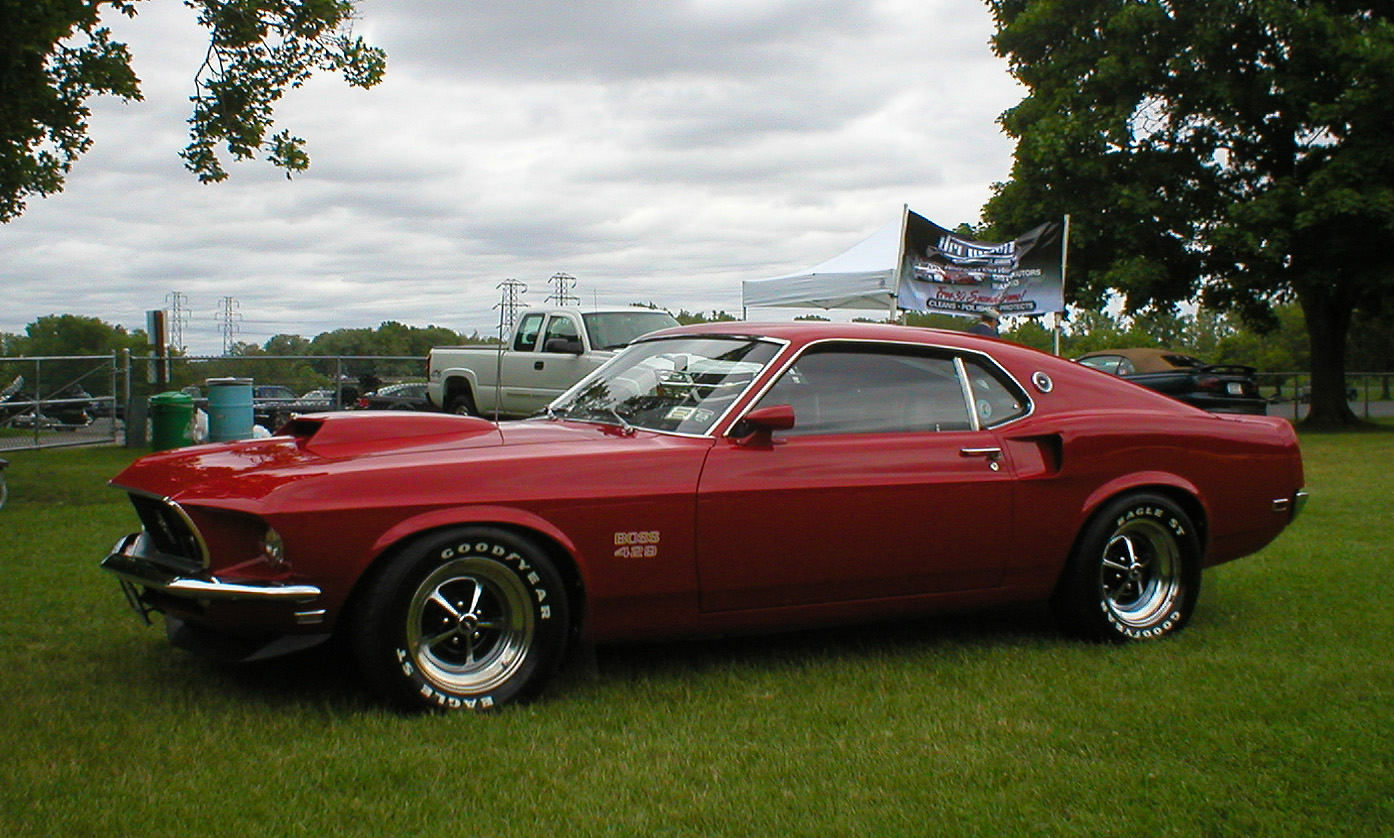 Ford Mustang Boss 429 with hood scoop