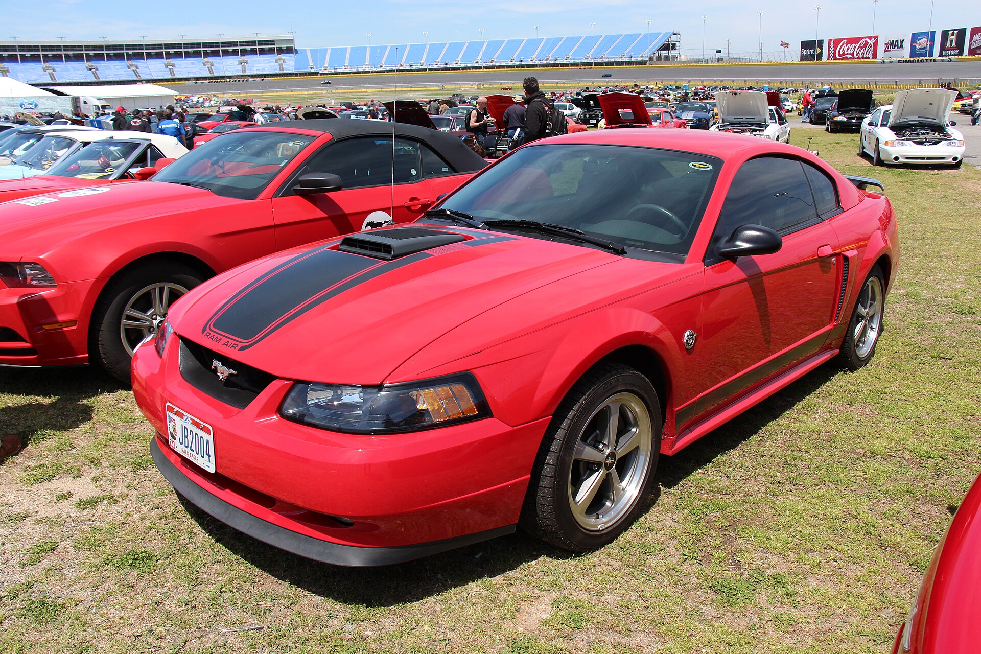 2003 Ford Mustang Mach 1 coupe