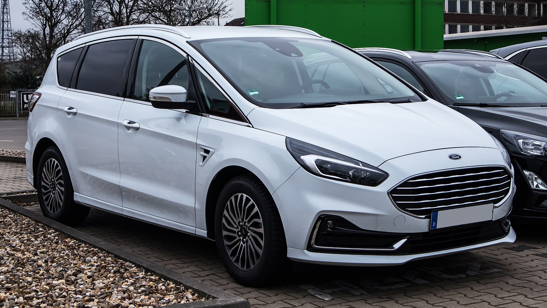 Ford S-Max: the Sporty Seven-Seat MPV From 2006 to 2023