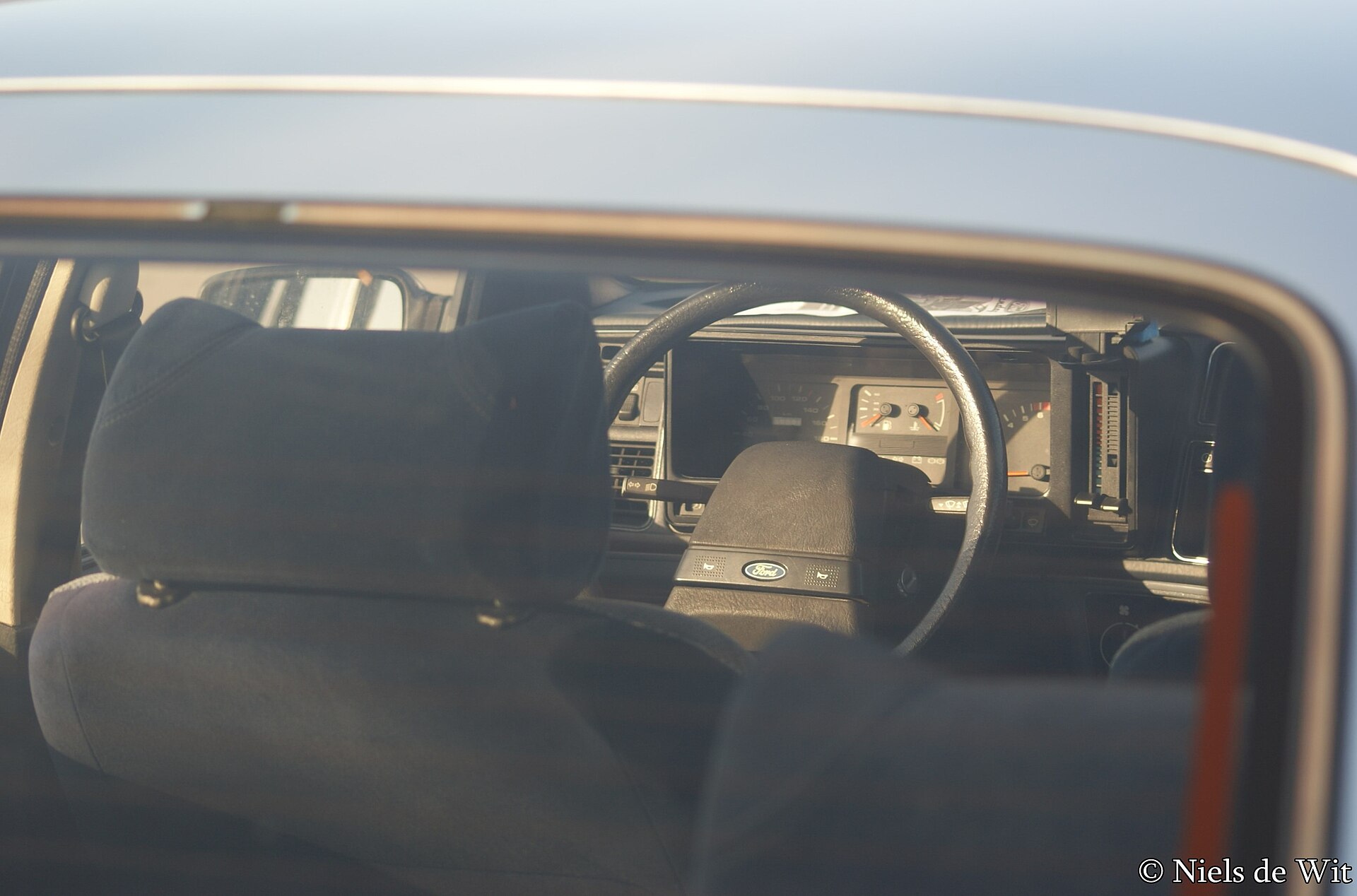 Ford Sierra Ghia interior with velour seats