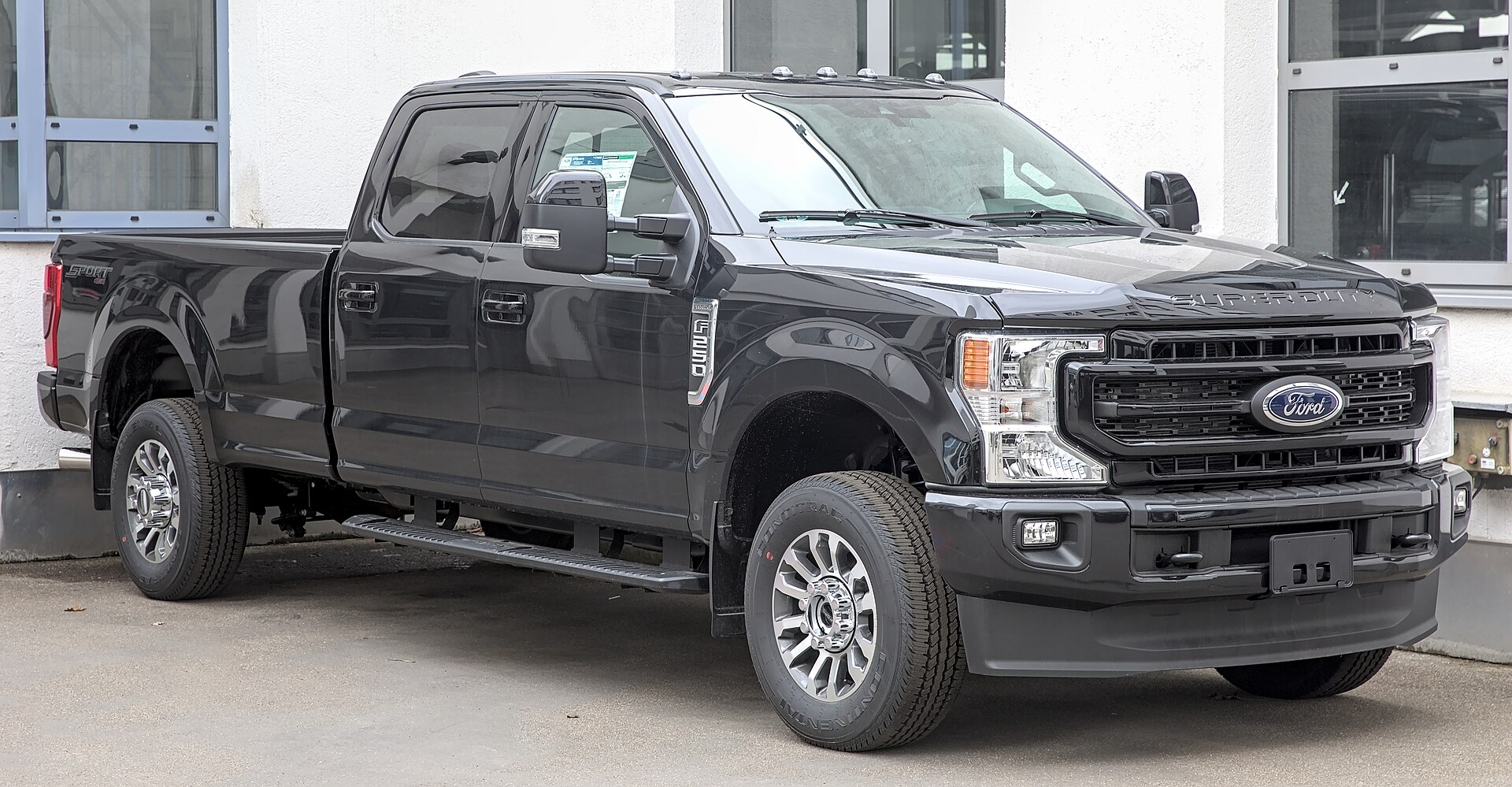 Ford F-250 Super Duty of the P558 generation