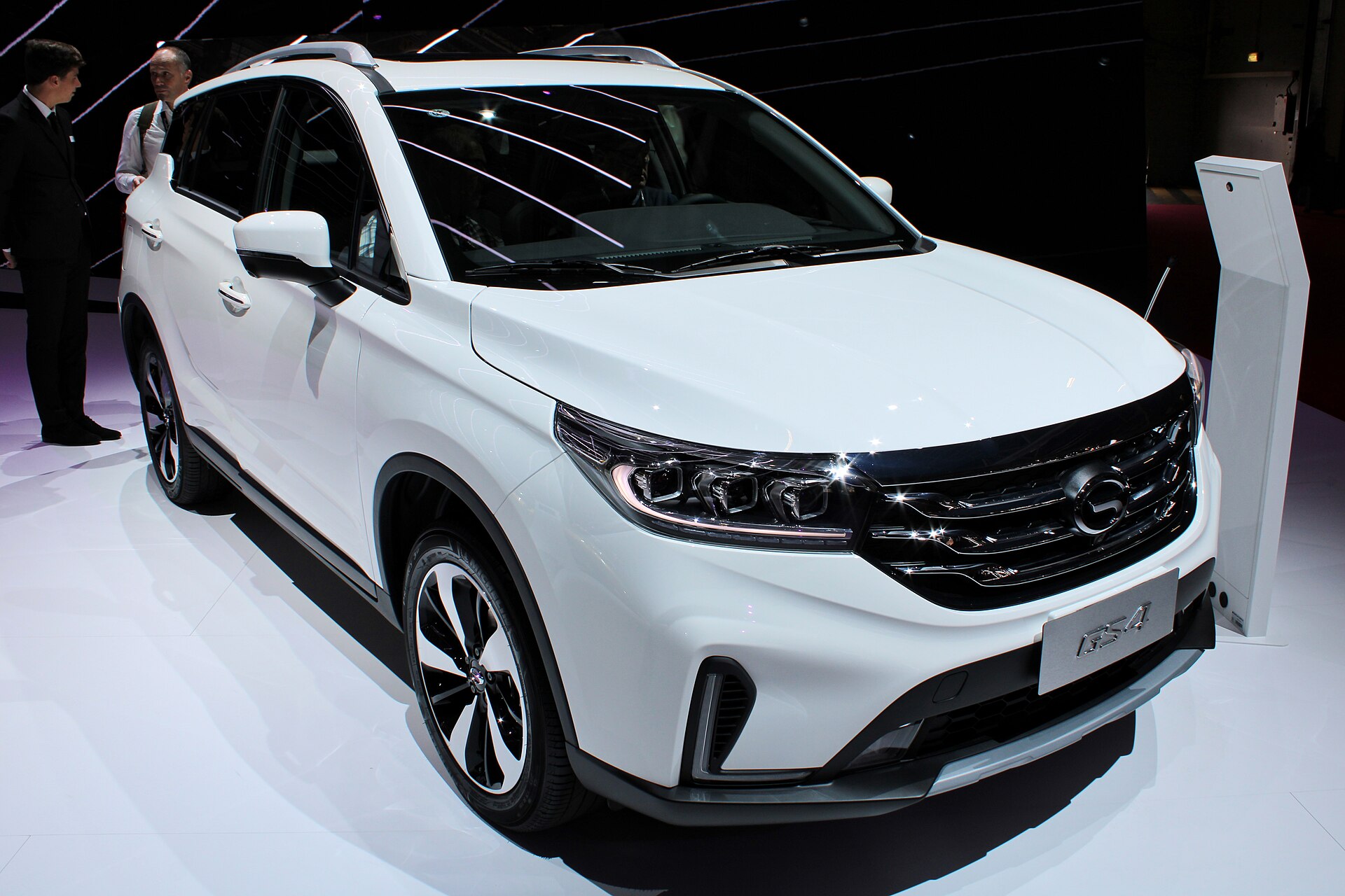 GAC Motor GS4 on display at the Paris Motor Show 2018