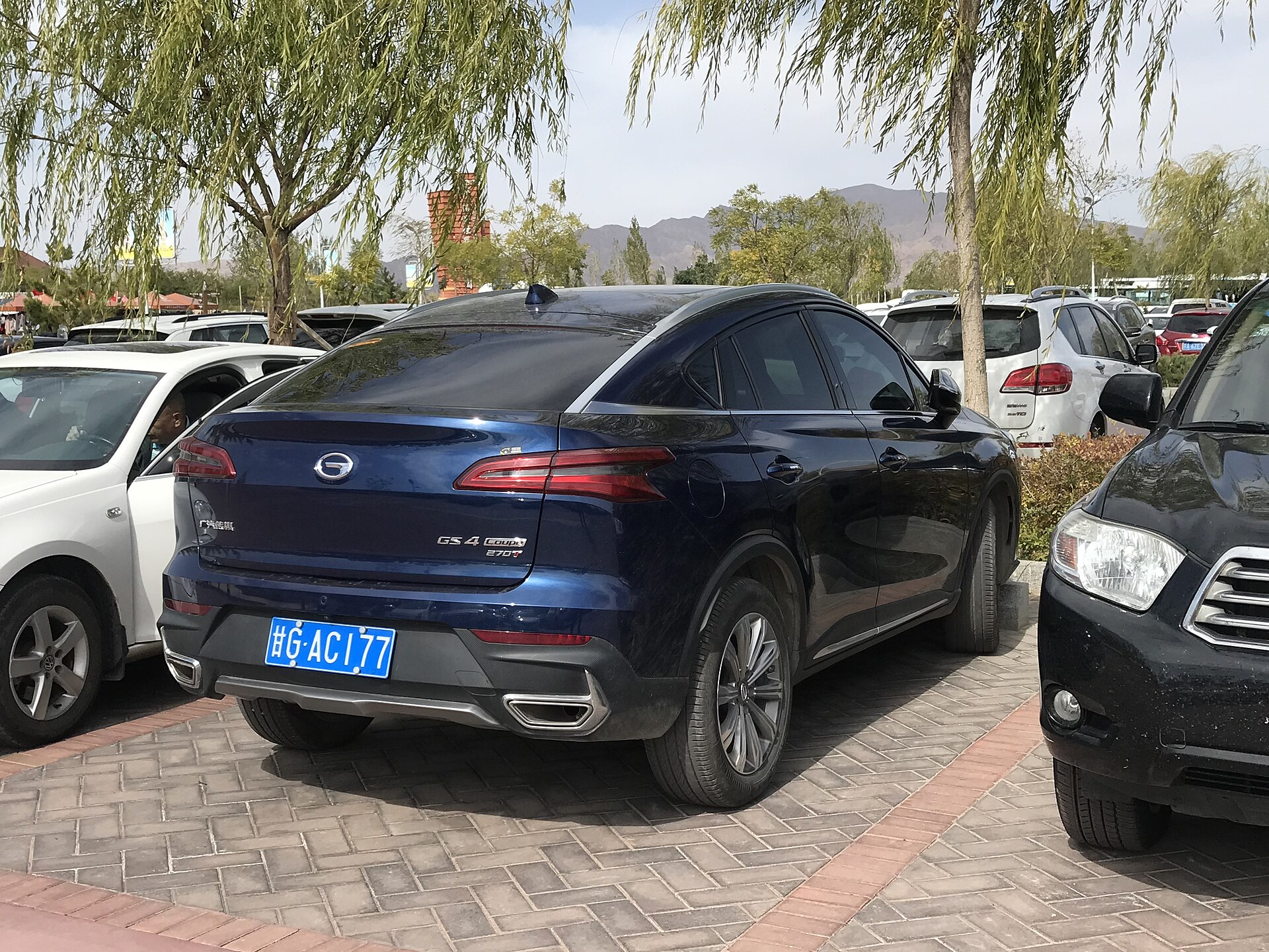 GAC Trumpchi GS4 Coupe, rear three-quarter view