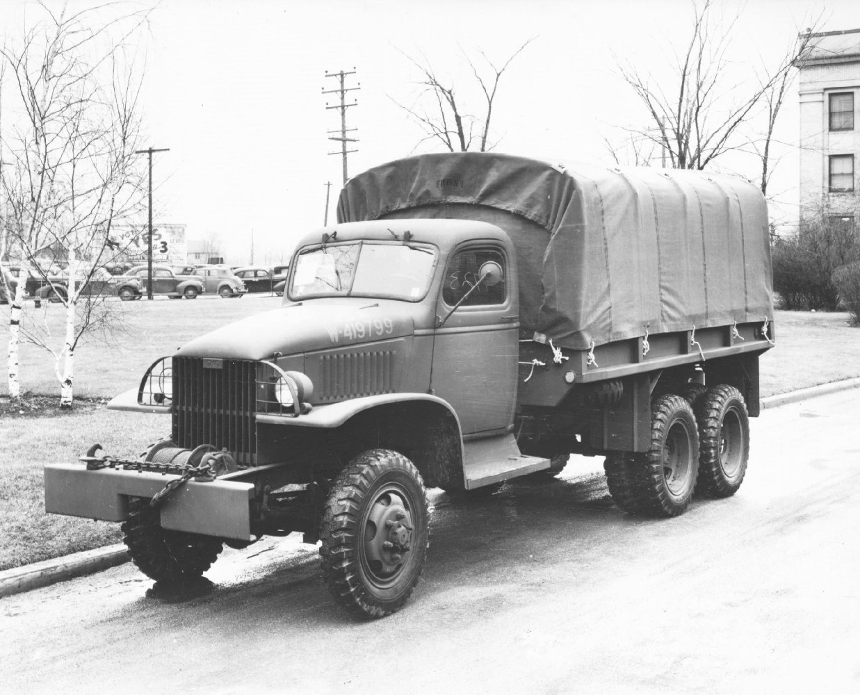 Olive-green GMC CCKW six-wheel-drive army truck