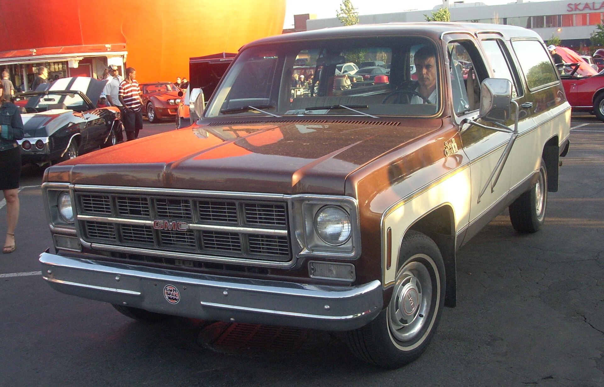 GMC Suburban Sierra Classic at a car meet