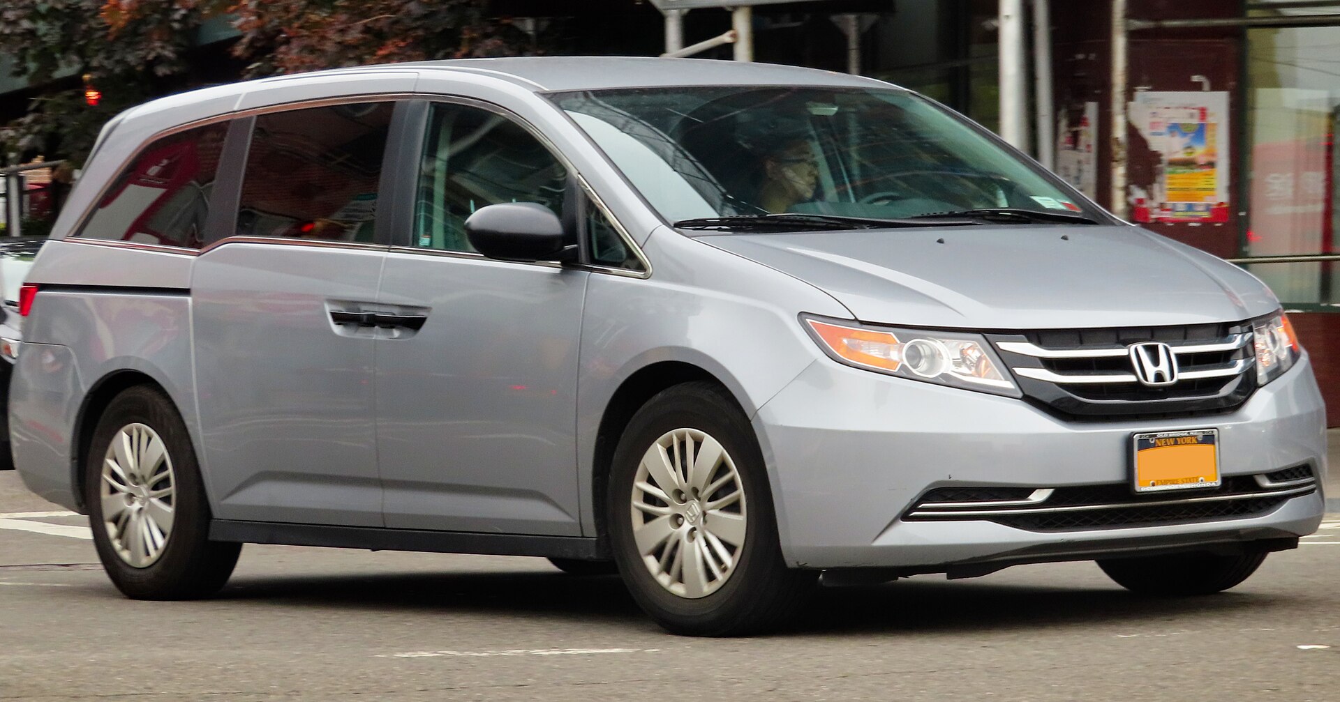 Honda Odyssey 2016, front view