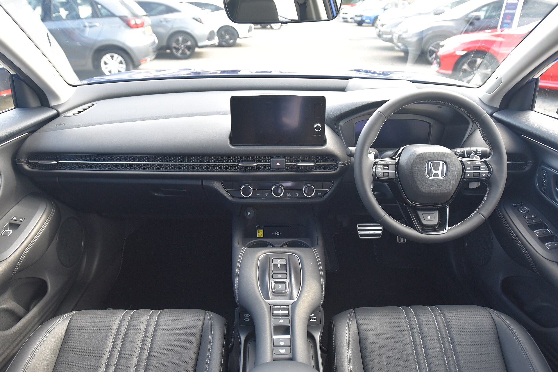 Interior and dashboard of the Honda ZR-V