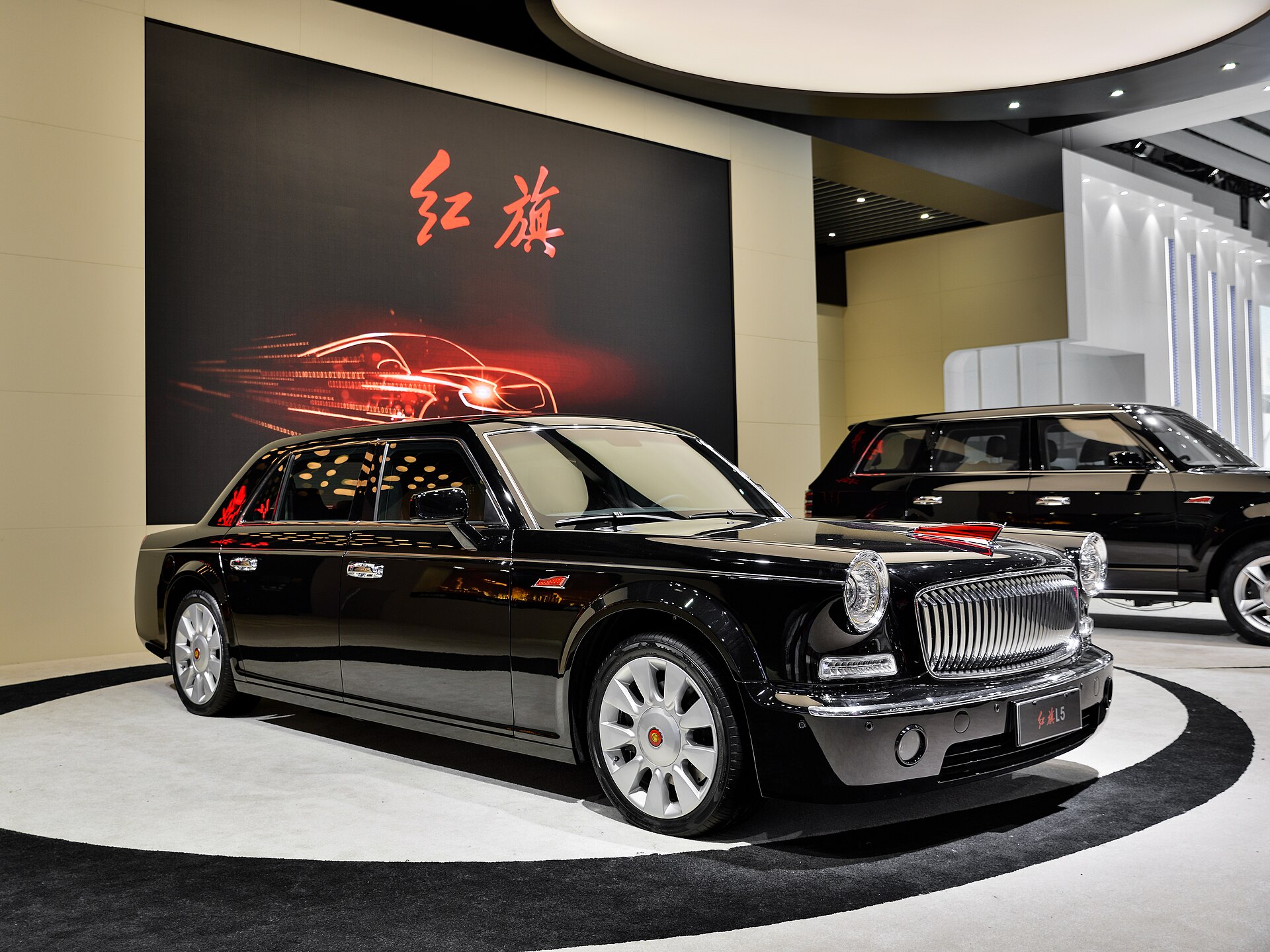 Hongqi L5 long limousine
