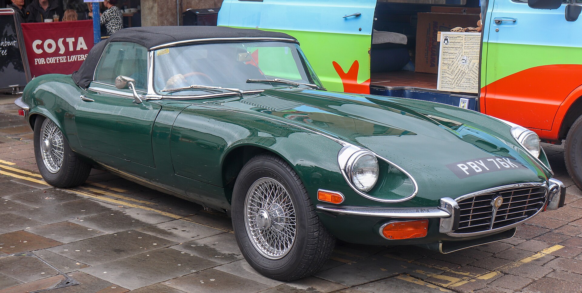 Jaguar E-Type Series 3 V12 of 1972, front view