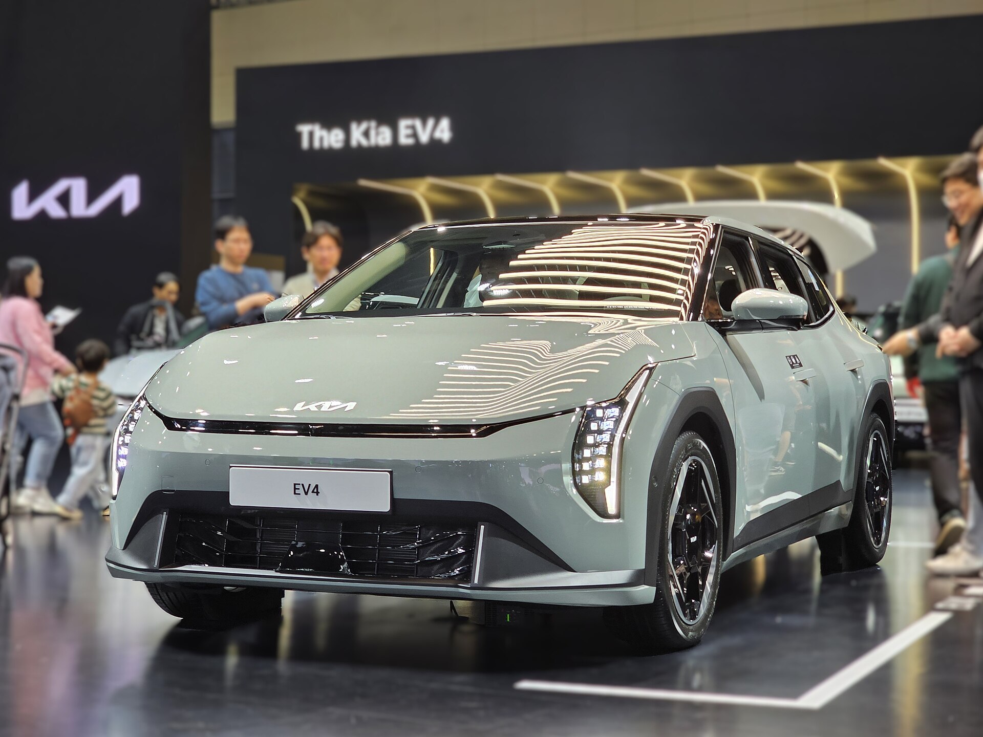 Kia EV4 saloon in grey