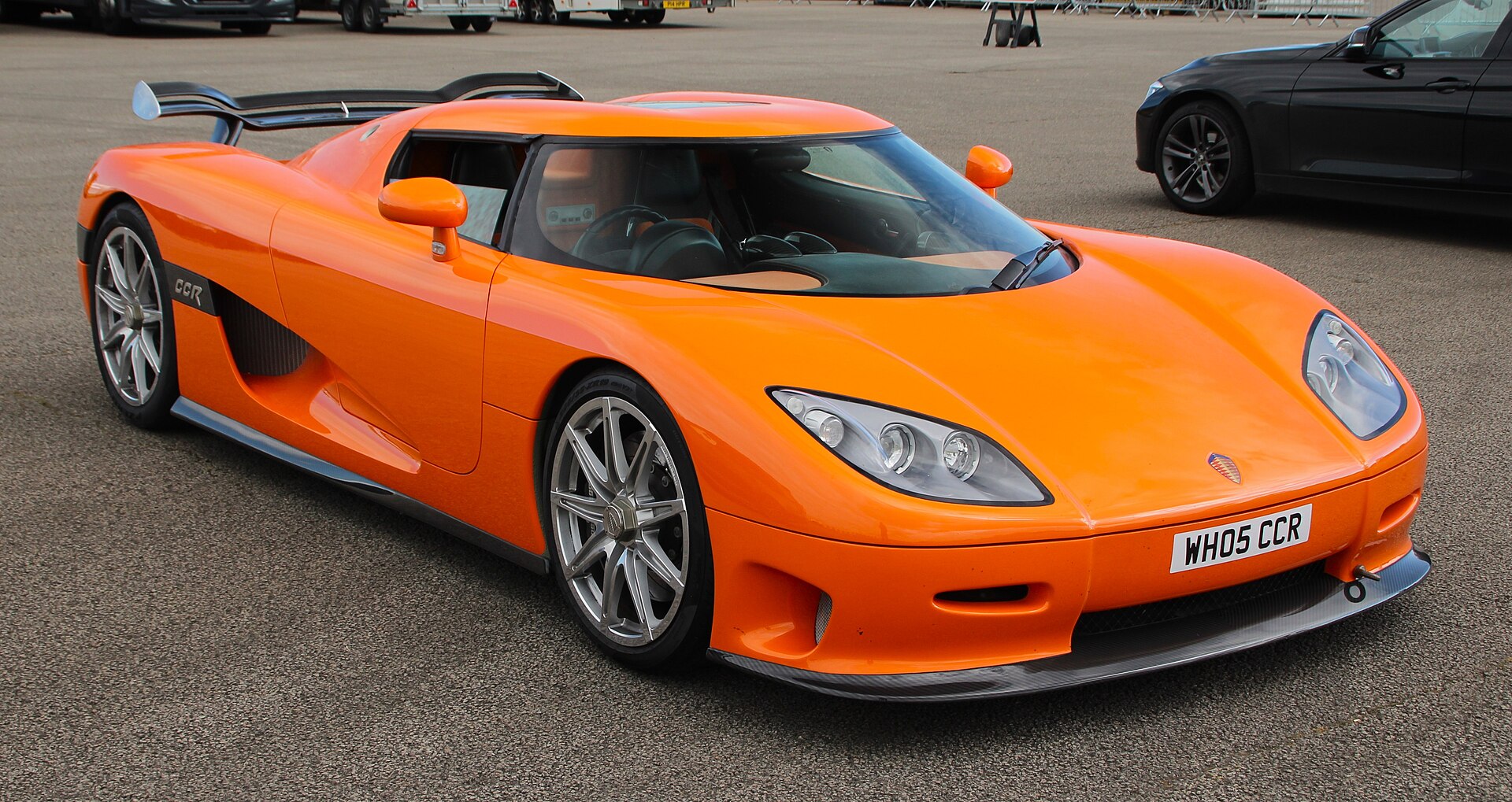 Koenigsegg CCR, front three-quarter view