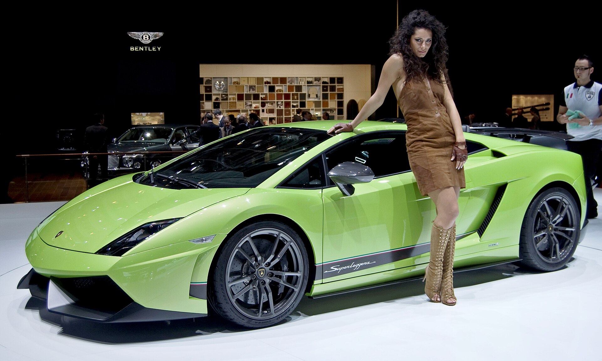 Lamborghini Gallardo LP570-4 Superleggera with carbon rear spoiler