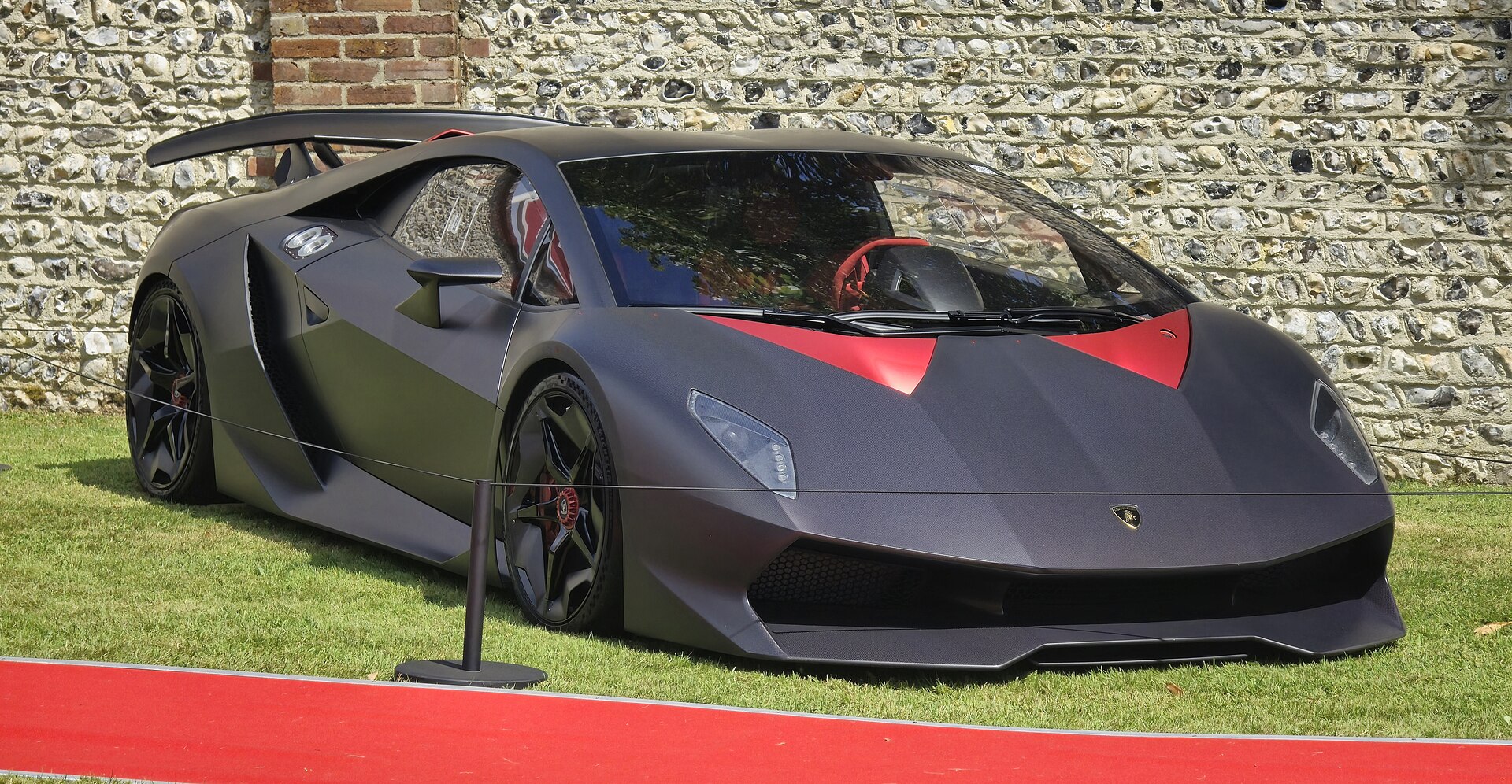 Lamborghini Sesto Elemento at a show