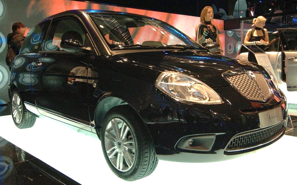 Lancia Ypsilon with the 1.3 Multijet diesel