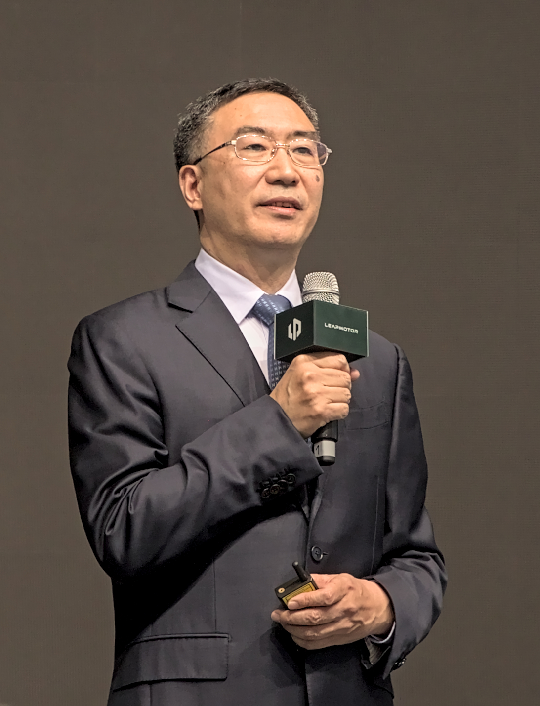 Zhu Jiangming speaking at IAA 2023