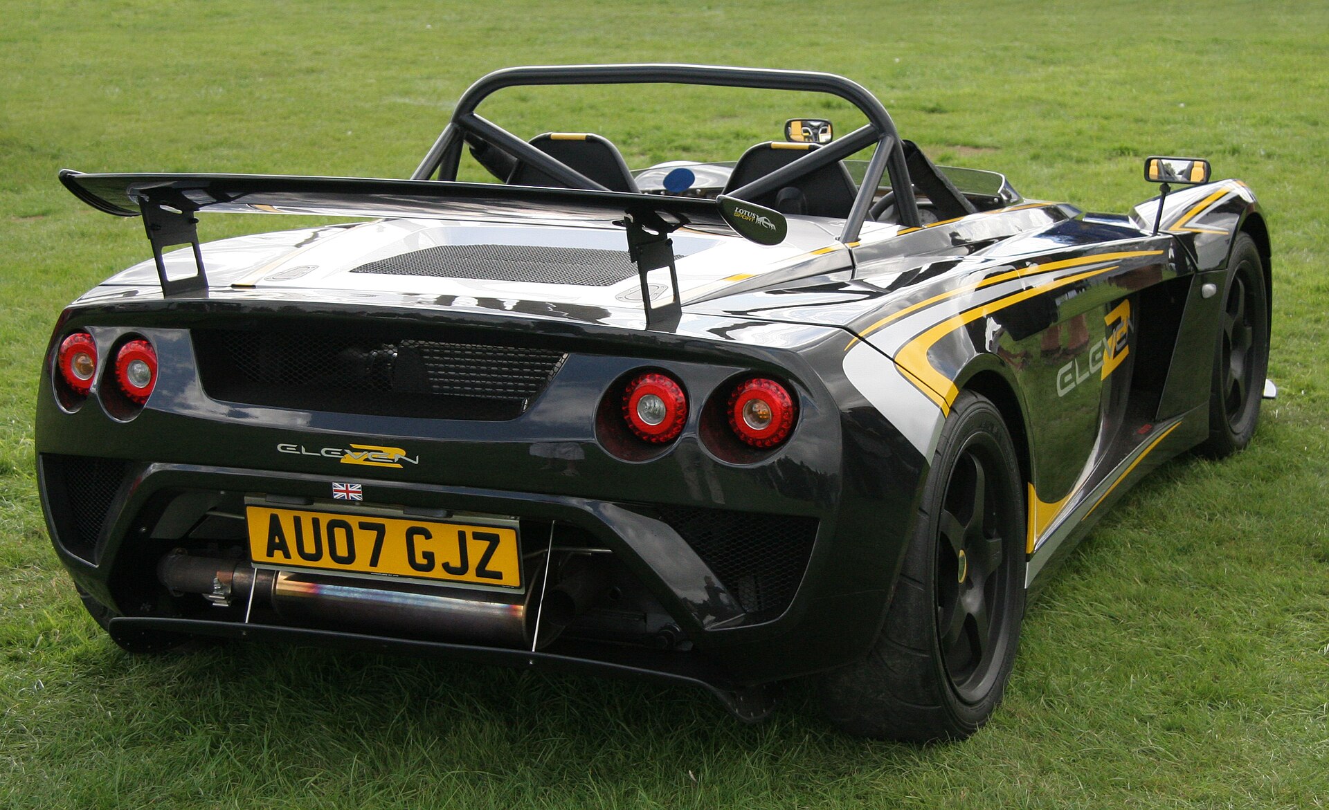 Lotus 2-Eleven, side view