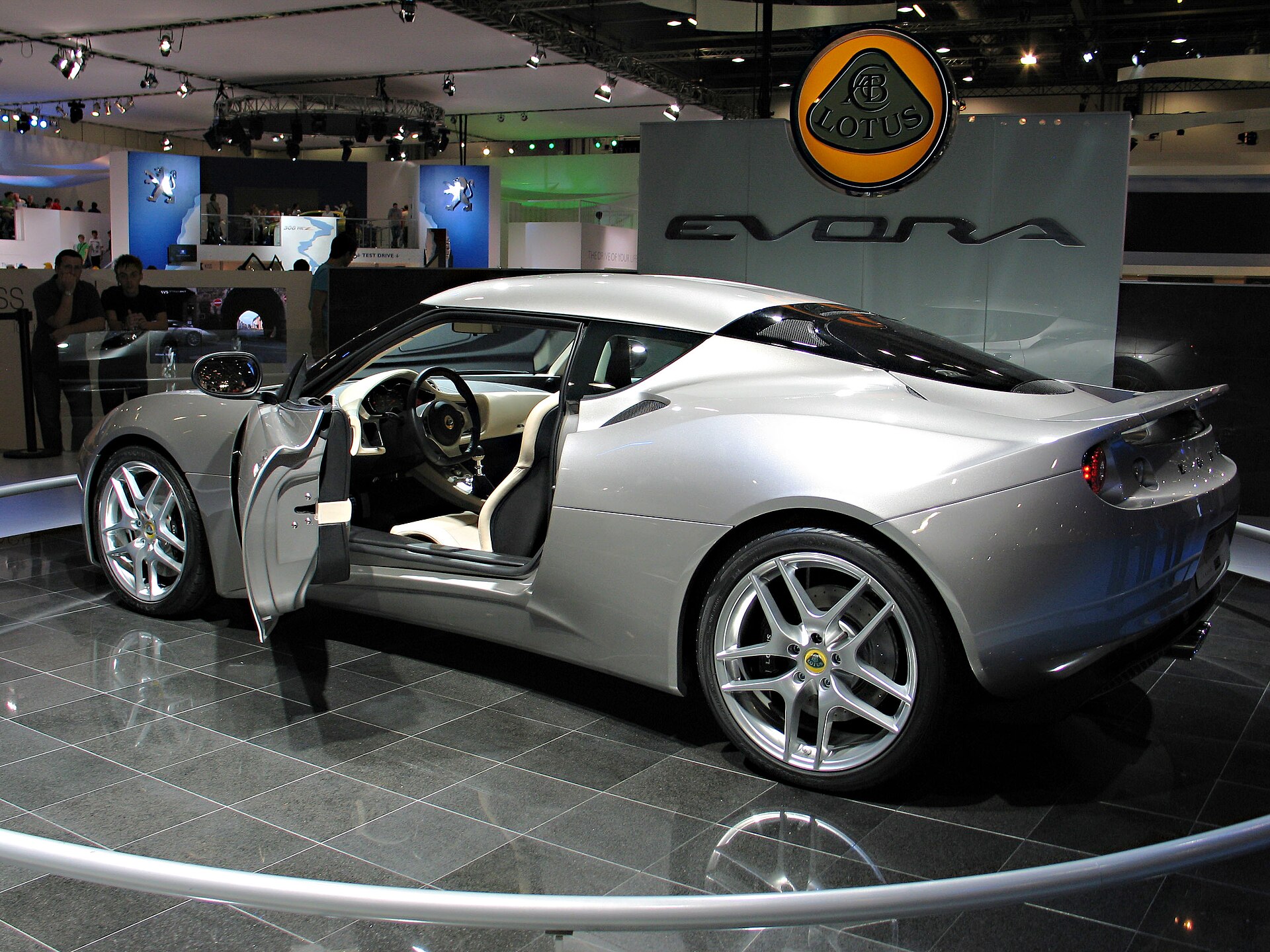 Lotus Evora coupé