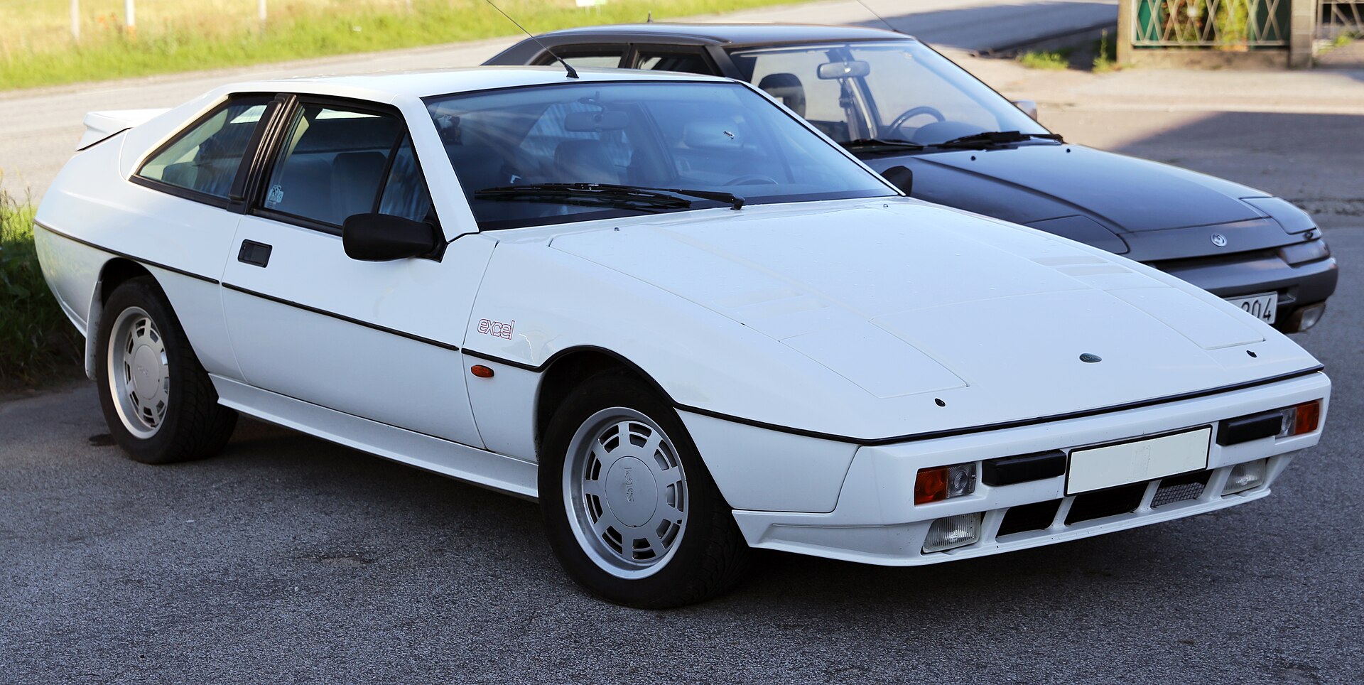 Lotus Excel — the Lotus Coupé Built with Toyota Parts