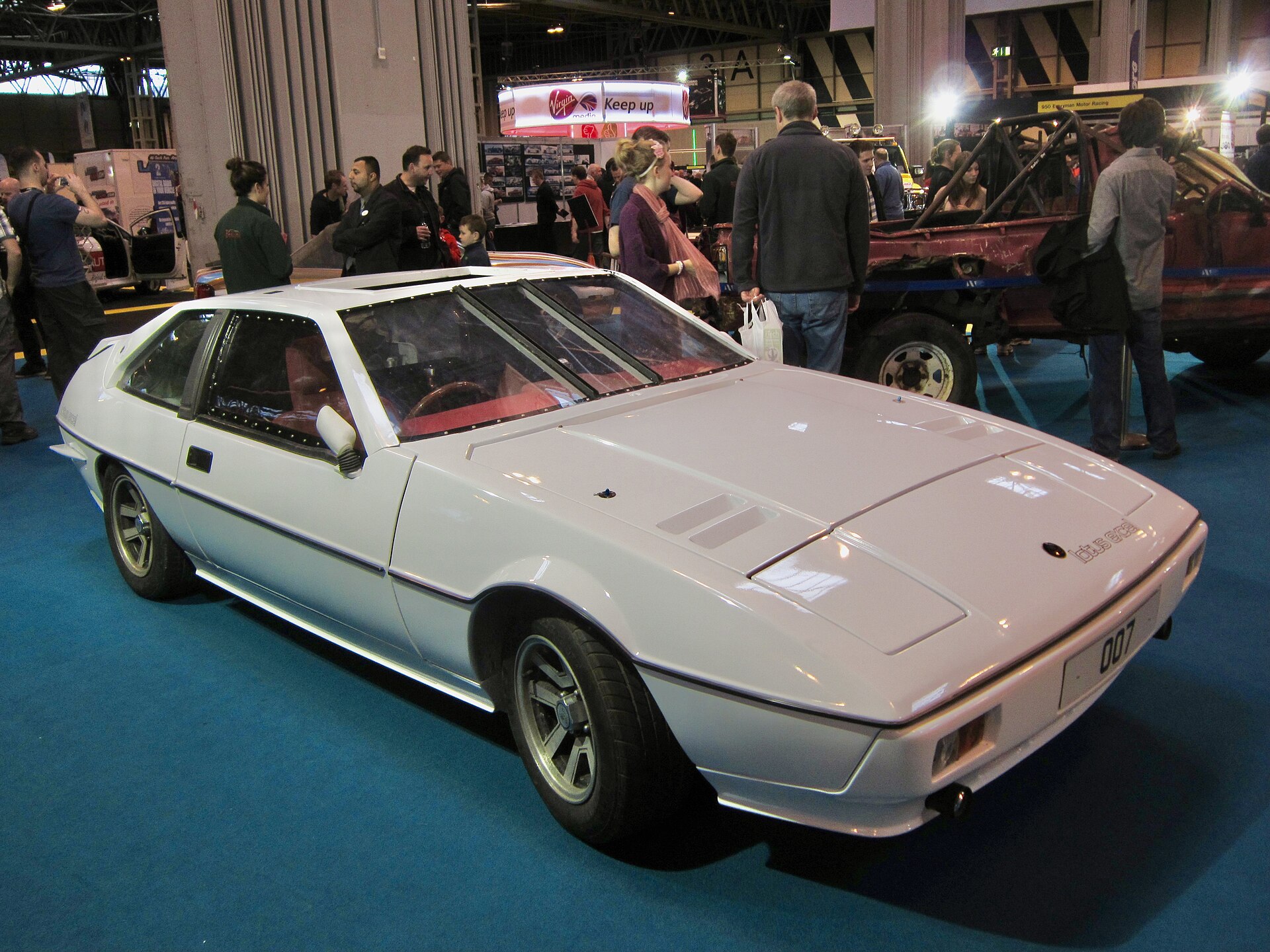 Lotus Excel submarine car on display