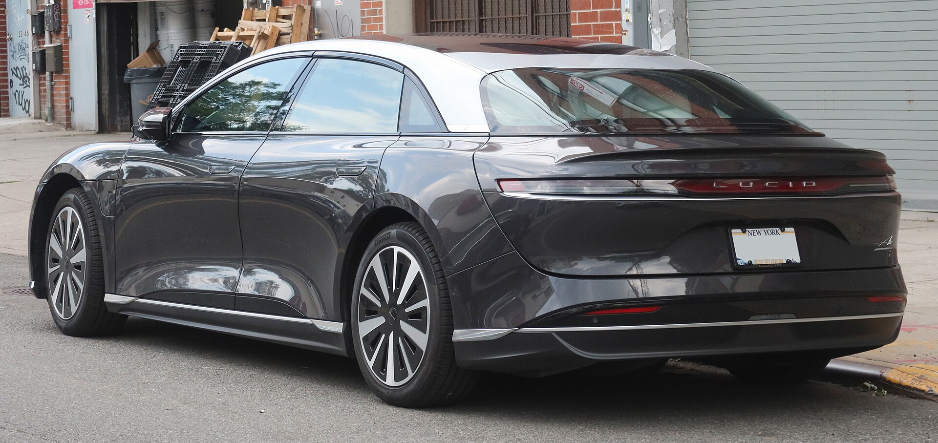 Lucid Air Touring, rear three-quarter view