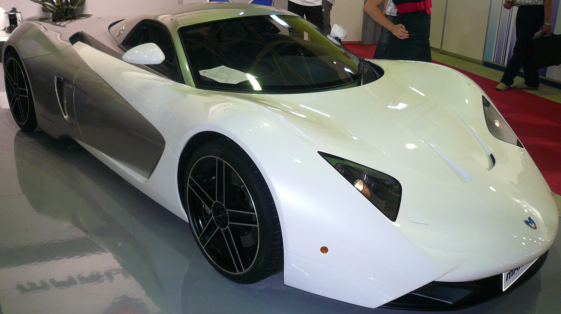 Marussia B1: a Cosworth-Powered Newcomer and Its B2 Sister