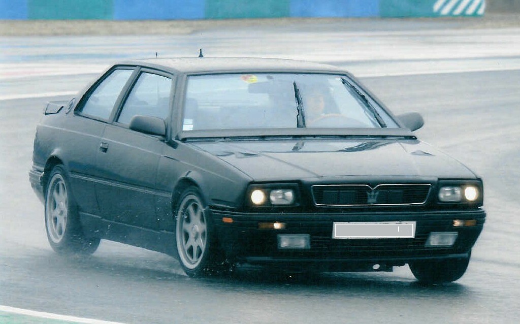 Maserati Racing coupé at Magny-Cours