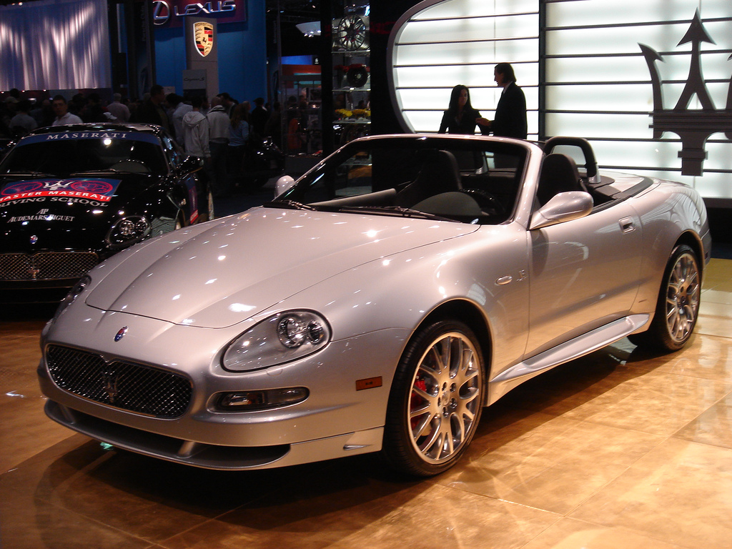 Grey Maserati GranSport Spyder