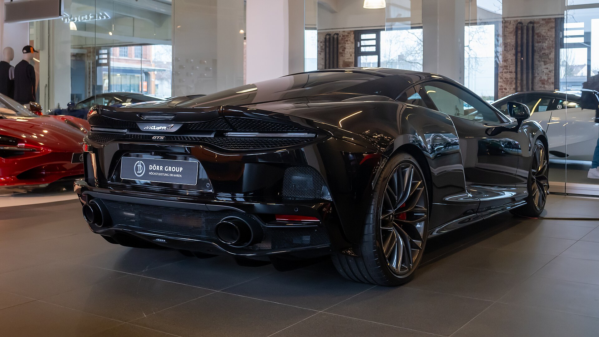 McLaren GTS, side view