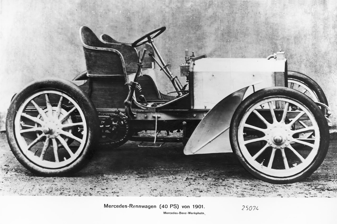 Mercedes 35 hp of 1901 with its honeycomb radiator