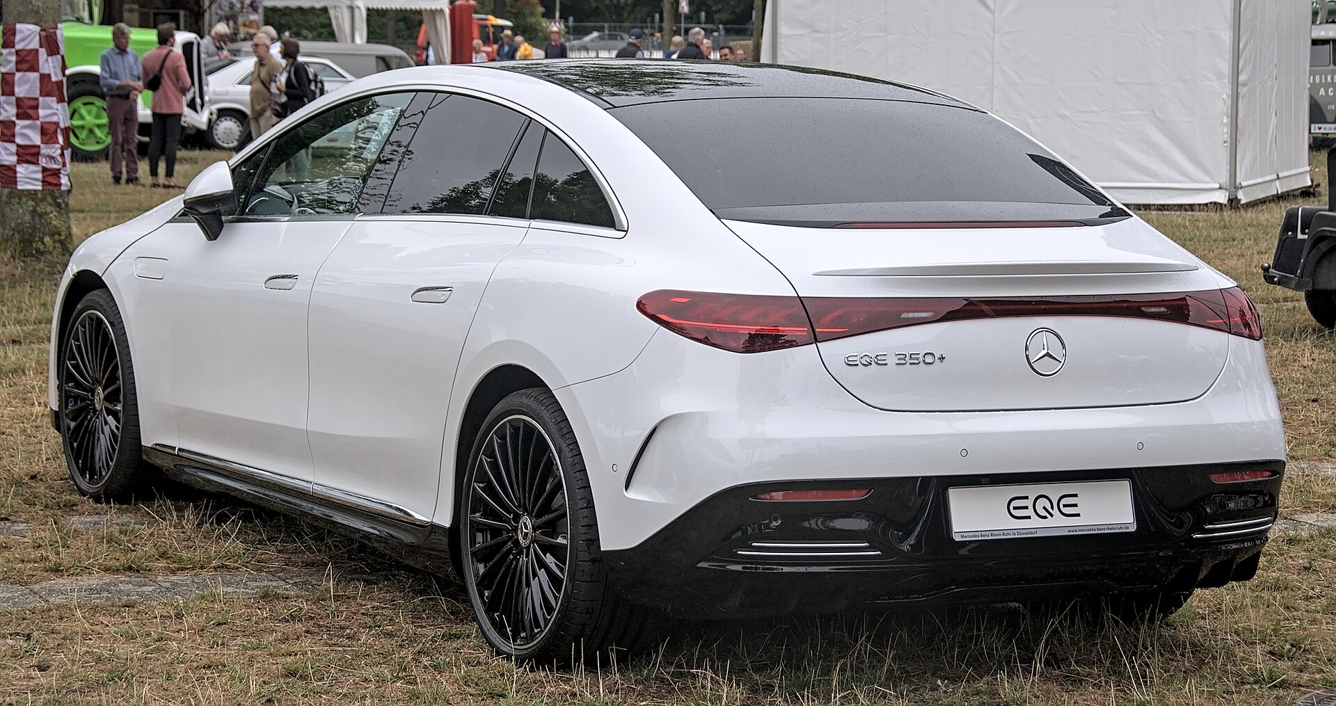 Mercedes-Benz EQE 350+ saloon