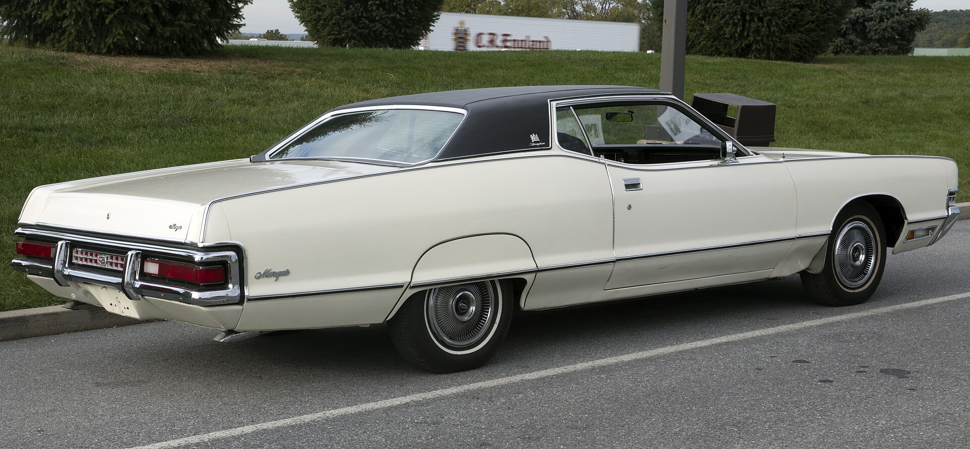 Mercury Marquis Brougham hardtop, rear view