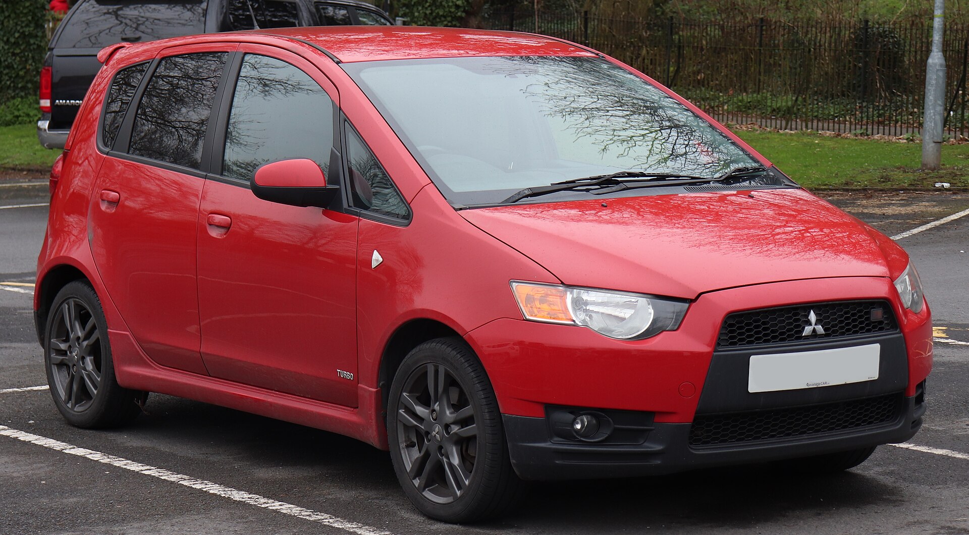 Mitsubishi Colt Ralliart, front three-quarter view