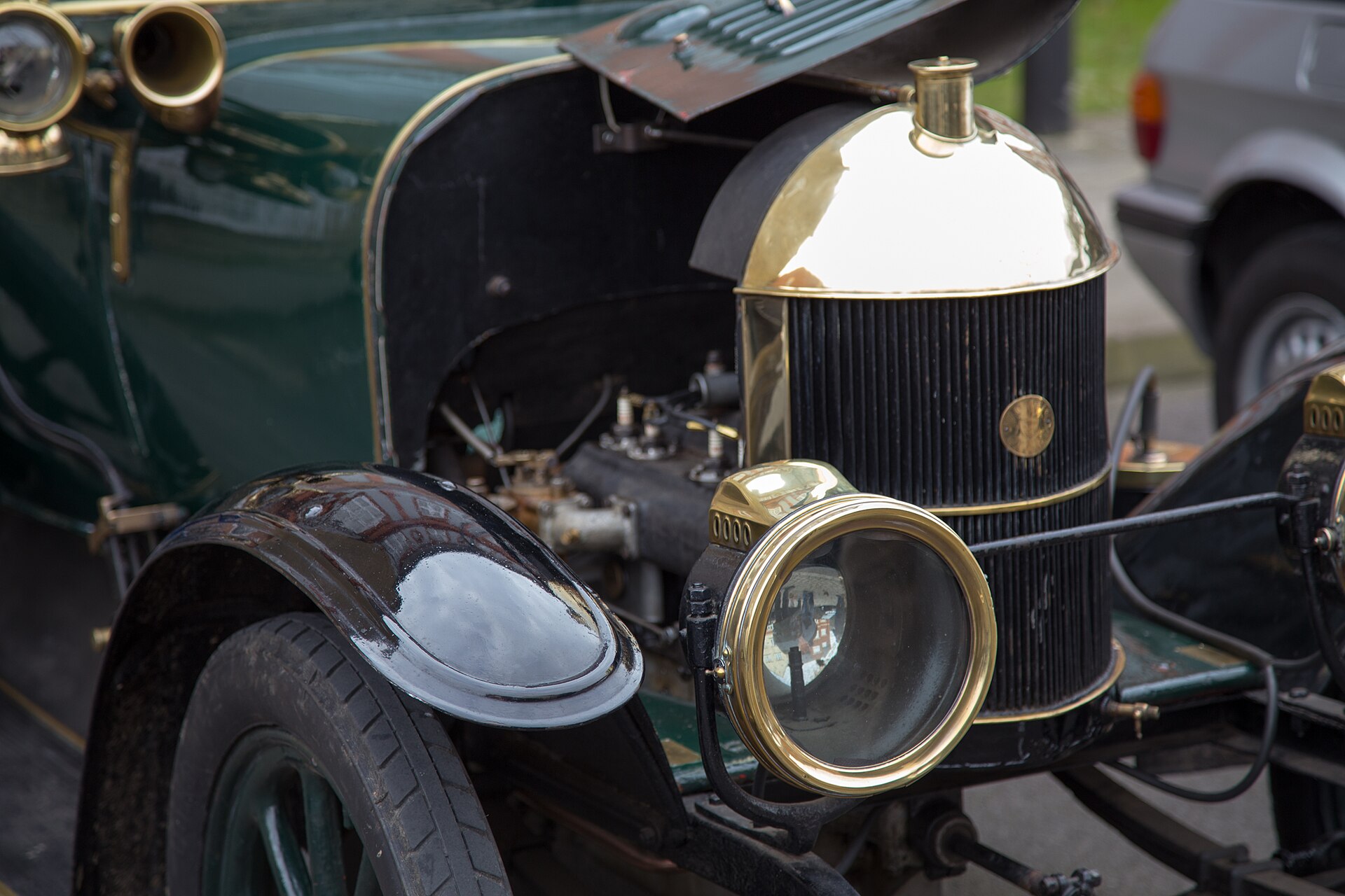 Engine of a 1913 Morris Oxford de luxe