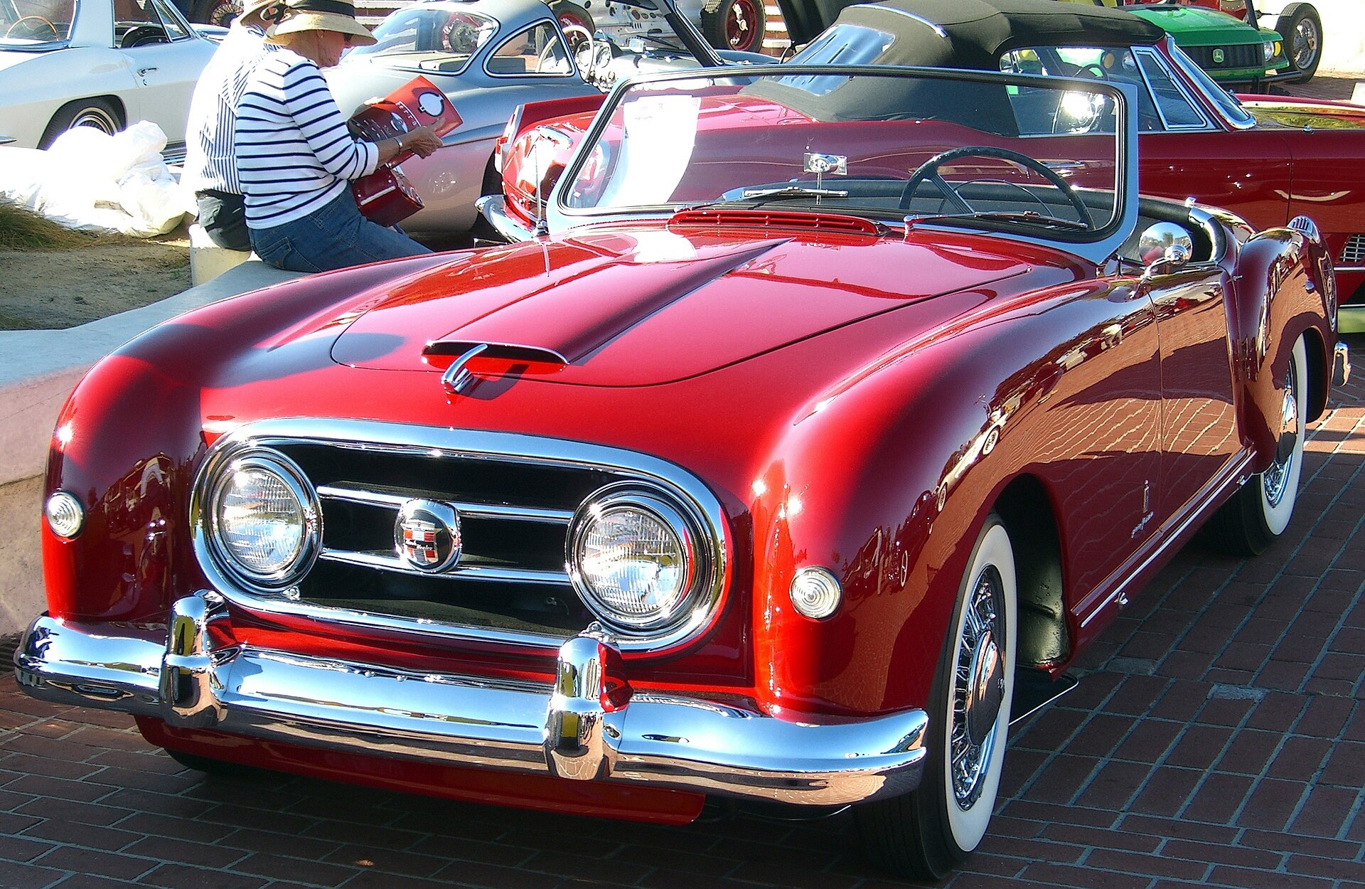1952 Nash-Healey roadster, front three-quarter view