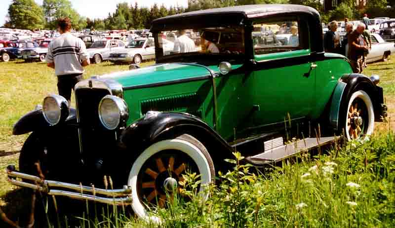 1929 Nash Special Six coupé, side view
