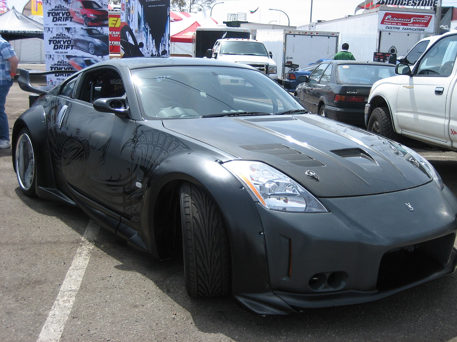 Nissan Fairlady Z33 drifting on track
