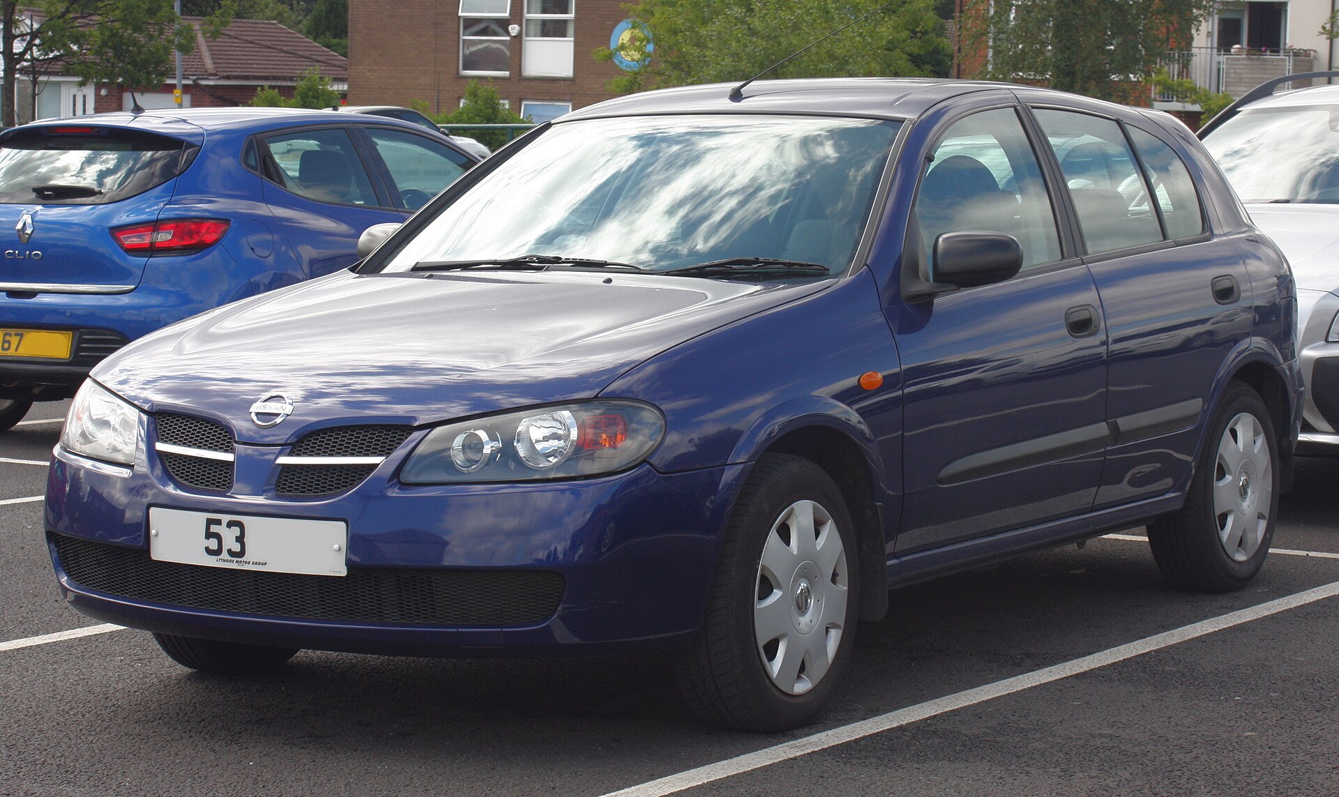 Nissan Almera N16