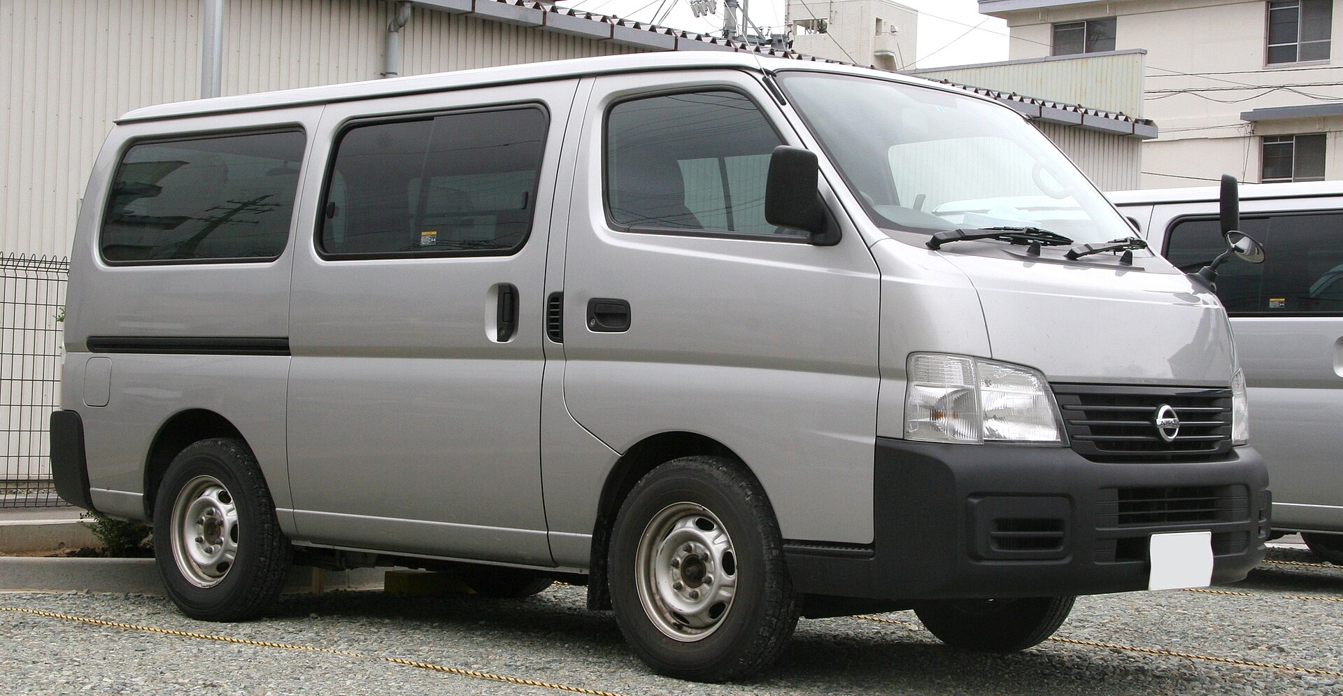 Nissan Caravan E25: Japan's One-Box Van, Export Name Urvan